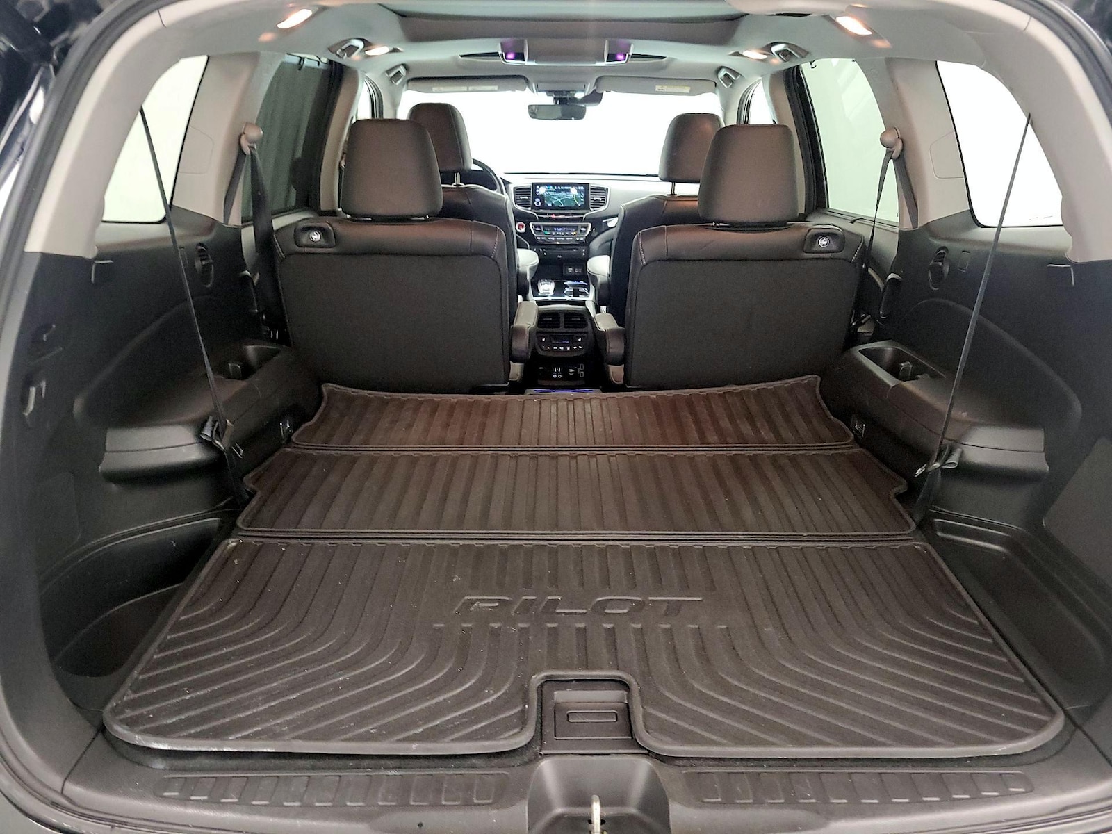 2020 Honda Pilot Elite - Photo 25