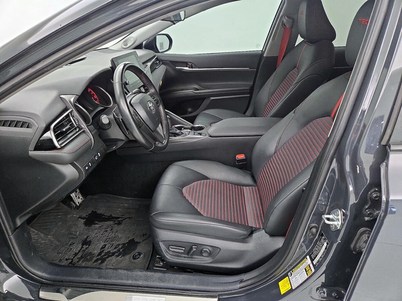 Power Seat(s) & Side Airbags