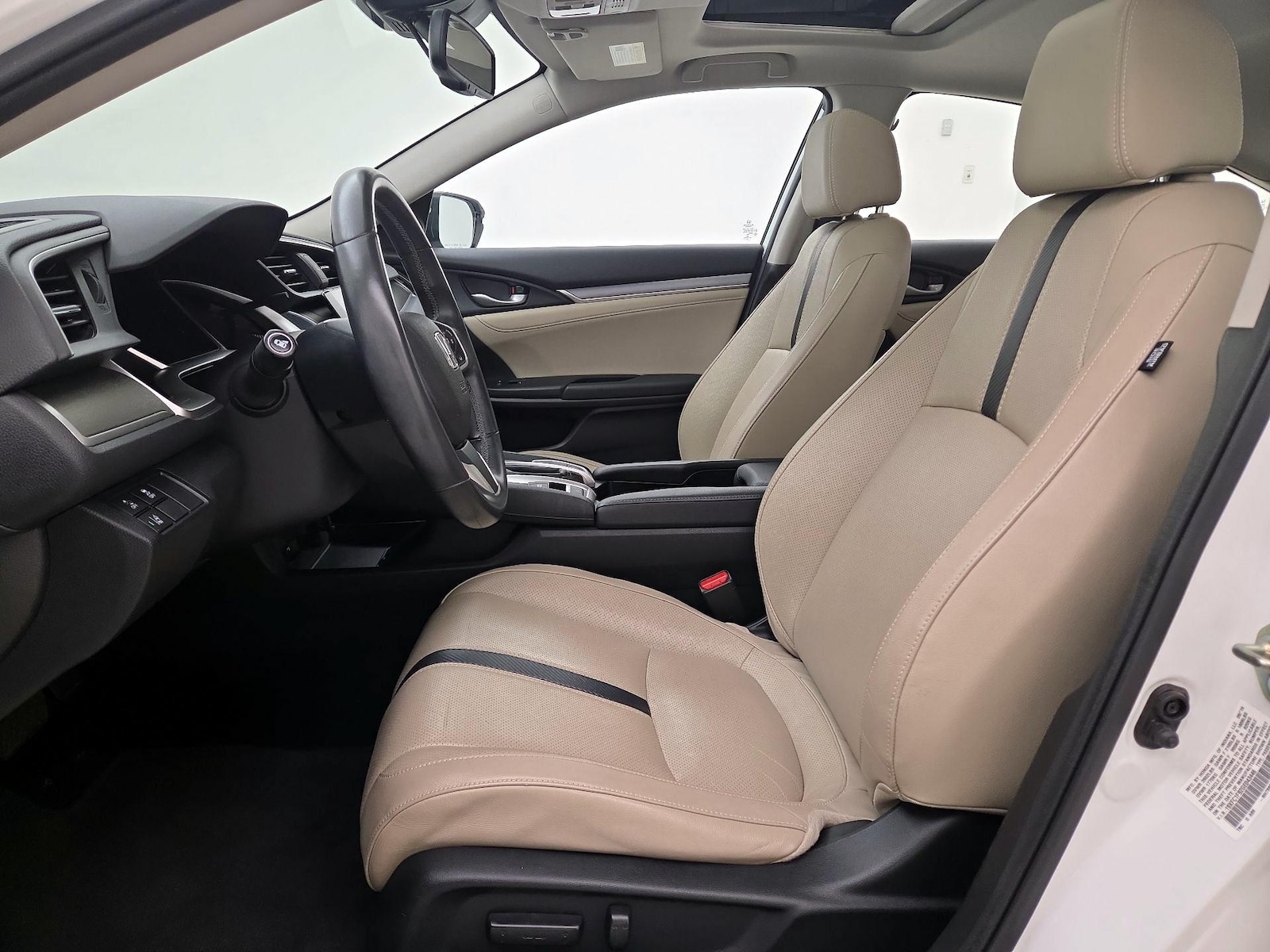 2016 Honda Civic Touring - Photo 12