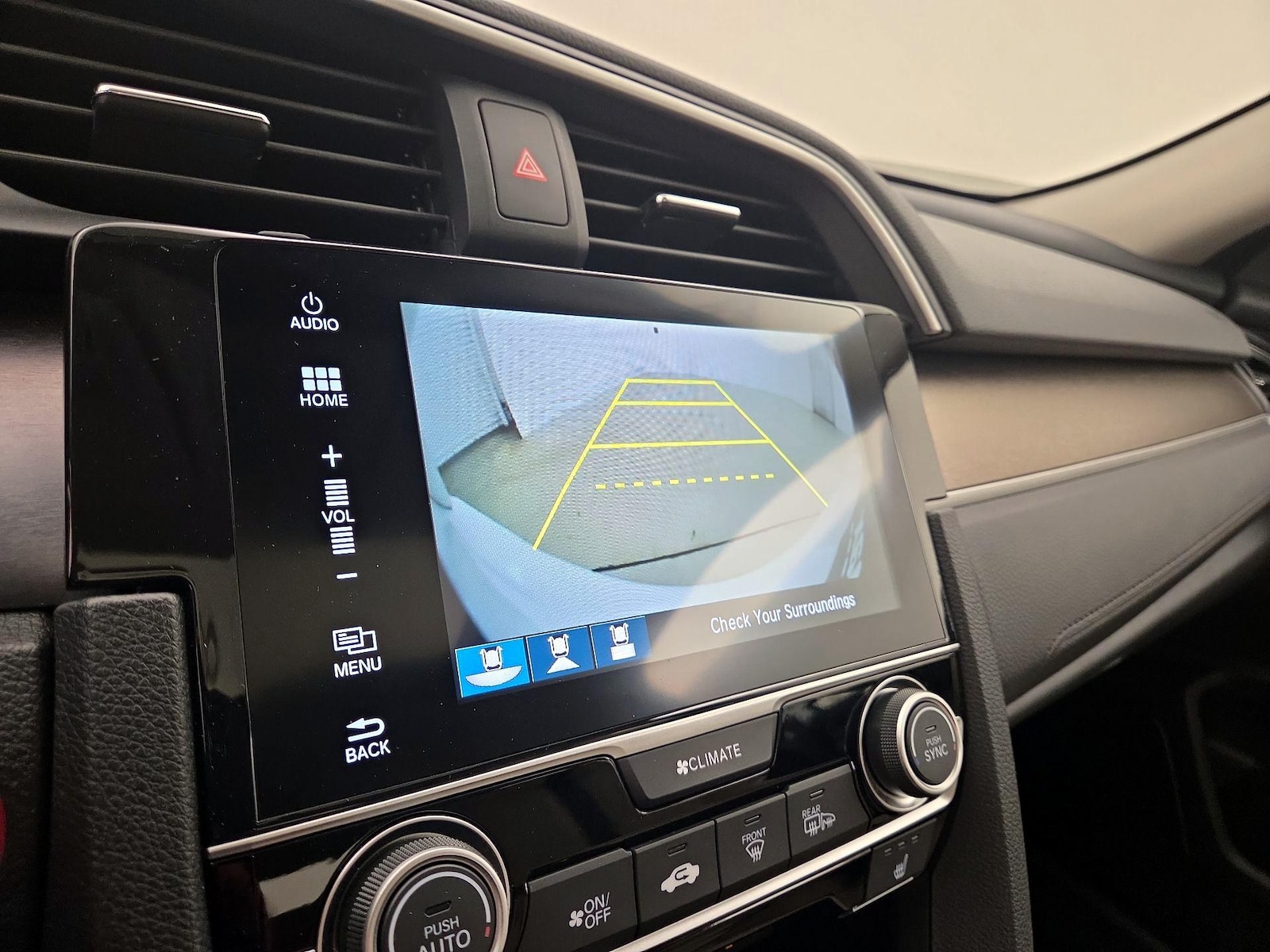 2016 Honda Civic Touring - Photo 15