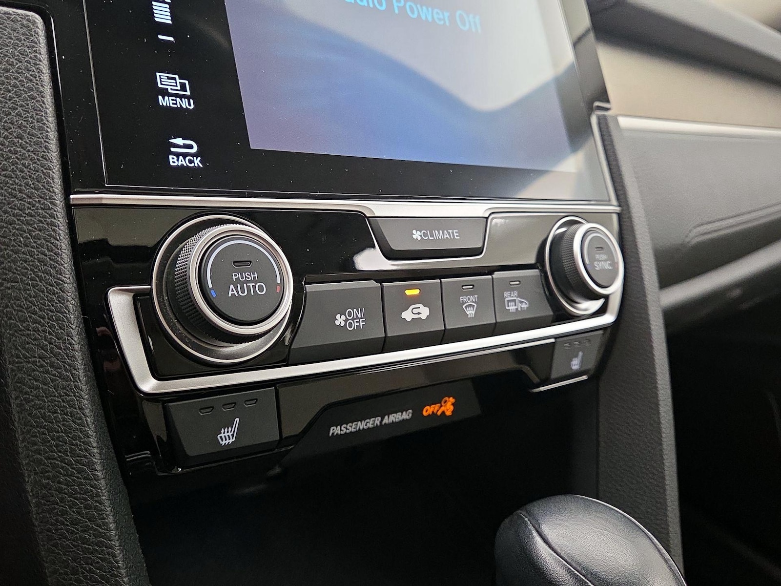 2016 Honda Civic Touring - Photo 17