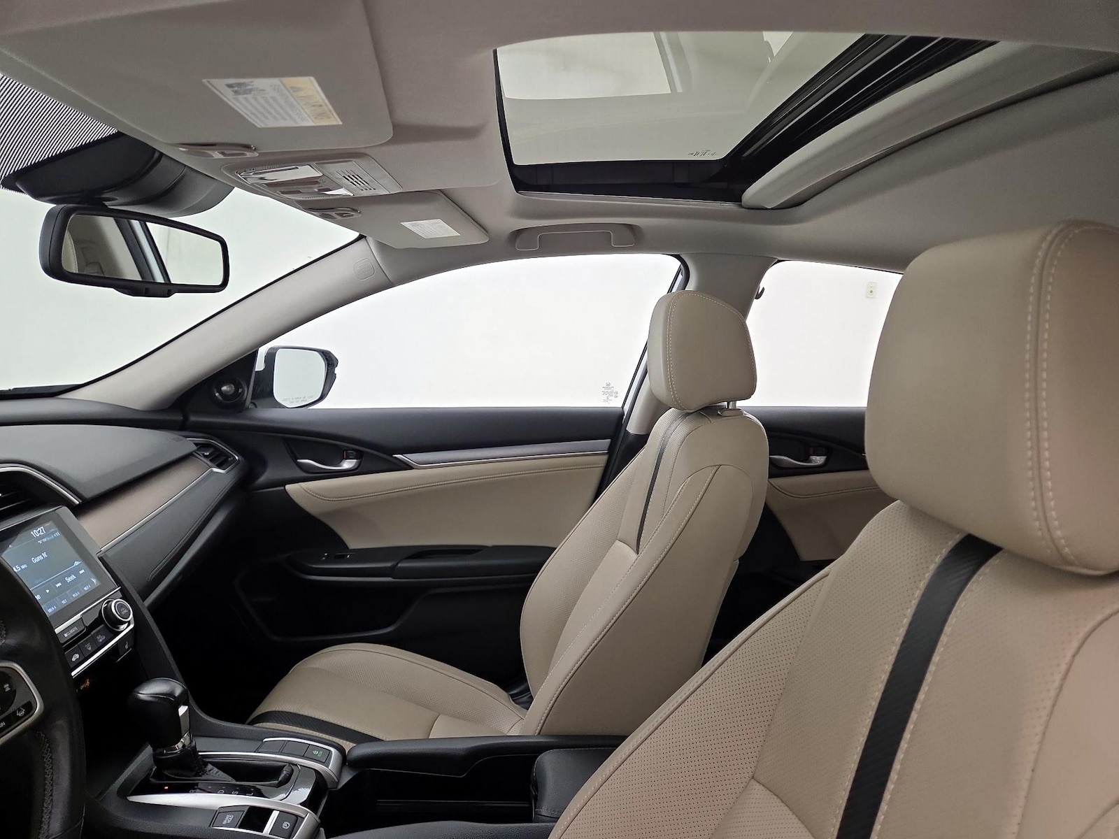 2016 Honda Civic Touring - Photo 19