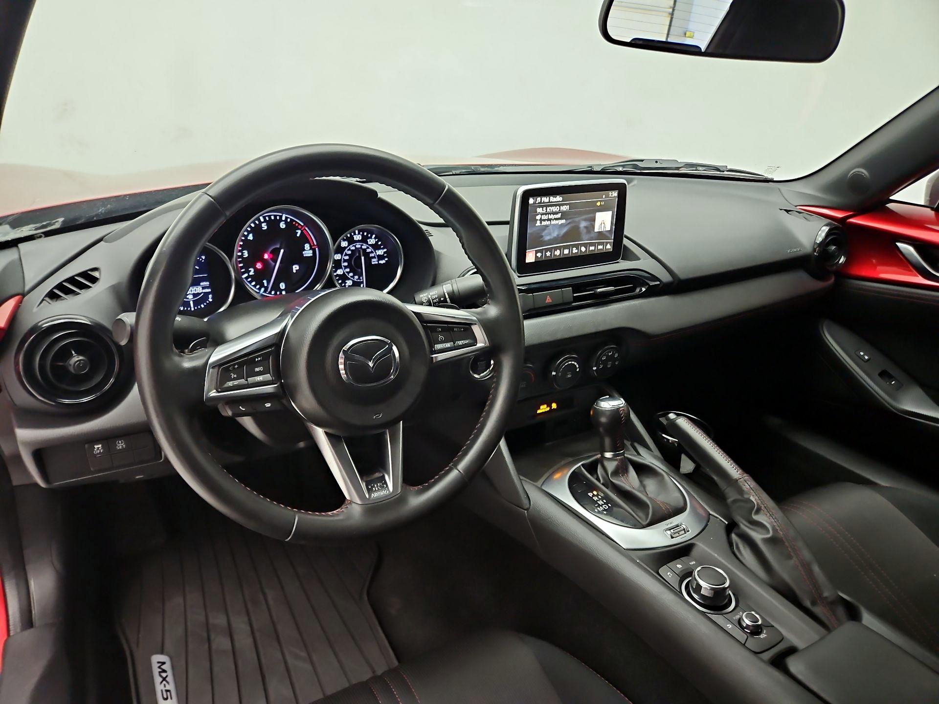 Thumbnail: 2016 Mazda MX-5 Miata - 9