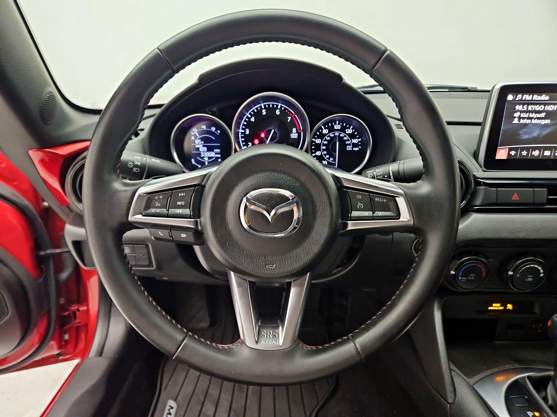 Thumbnail: 2016 Mazda MX-5 Miata - 10