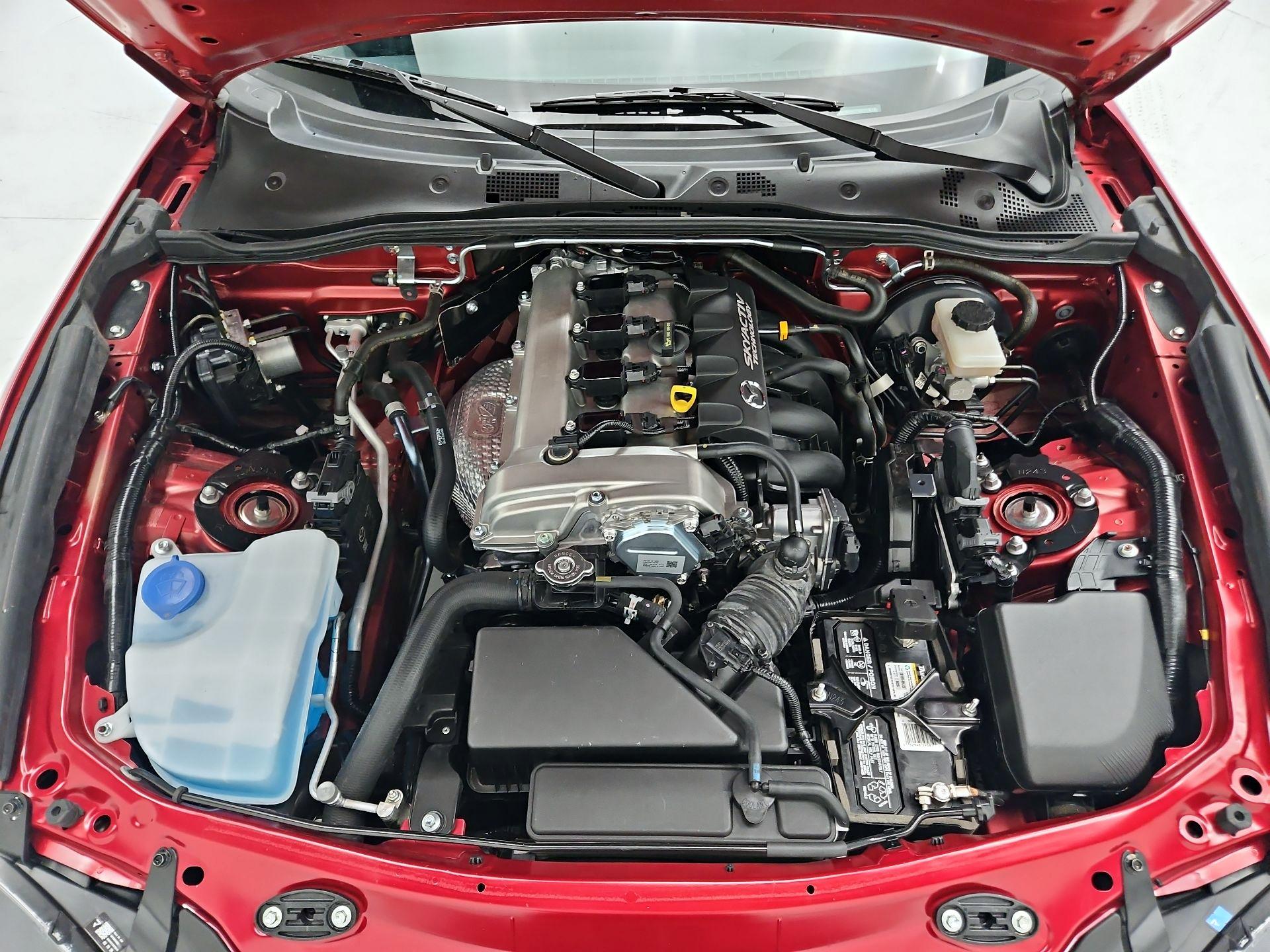 Thumbnail: 2016 Mazda MX-5 Miata - 17