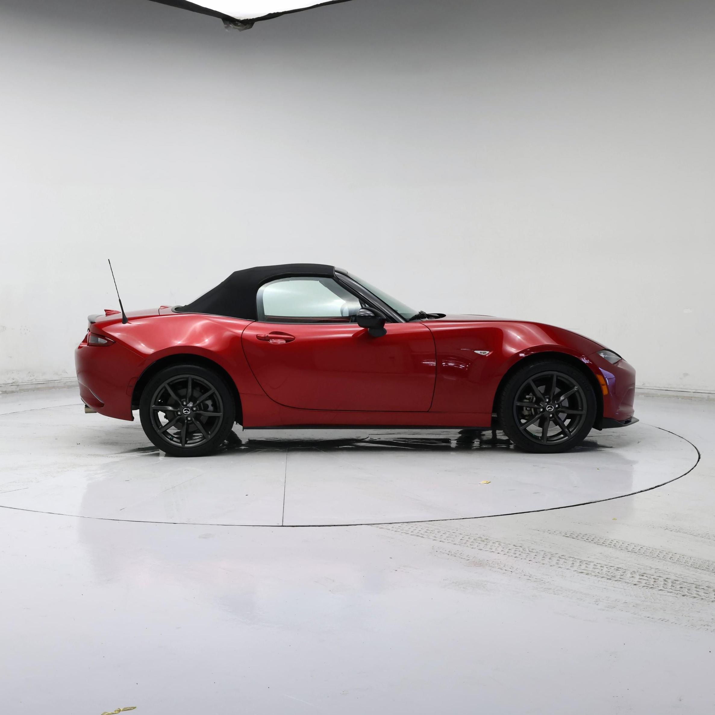 Thumbnail: 2016 Mazda MX-5 Miata - 7