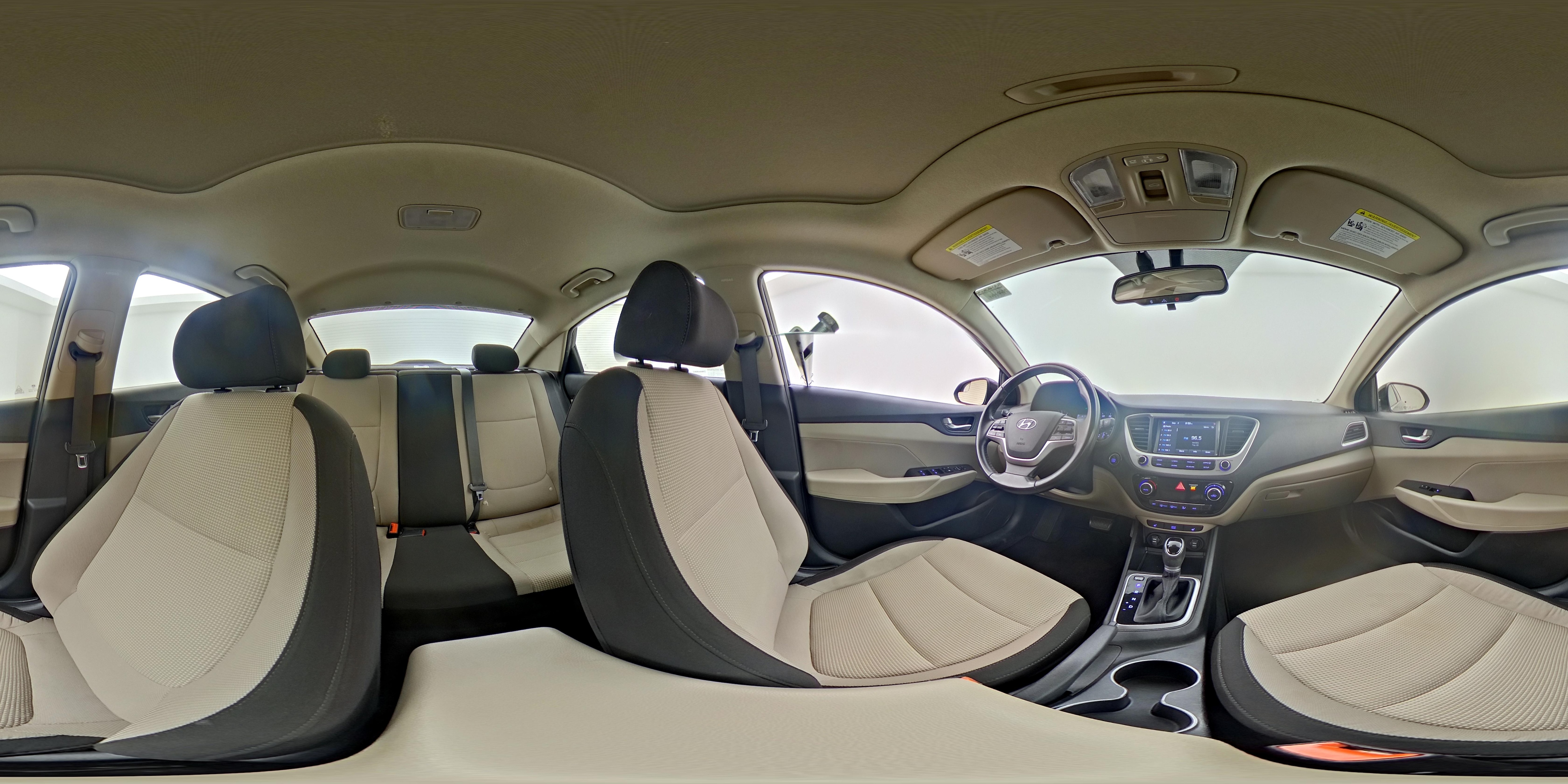 2022 Hyundai Accent Limited - Photo 25