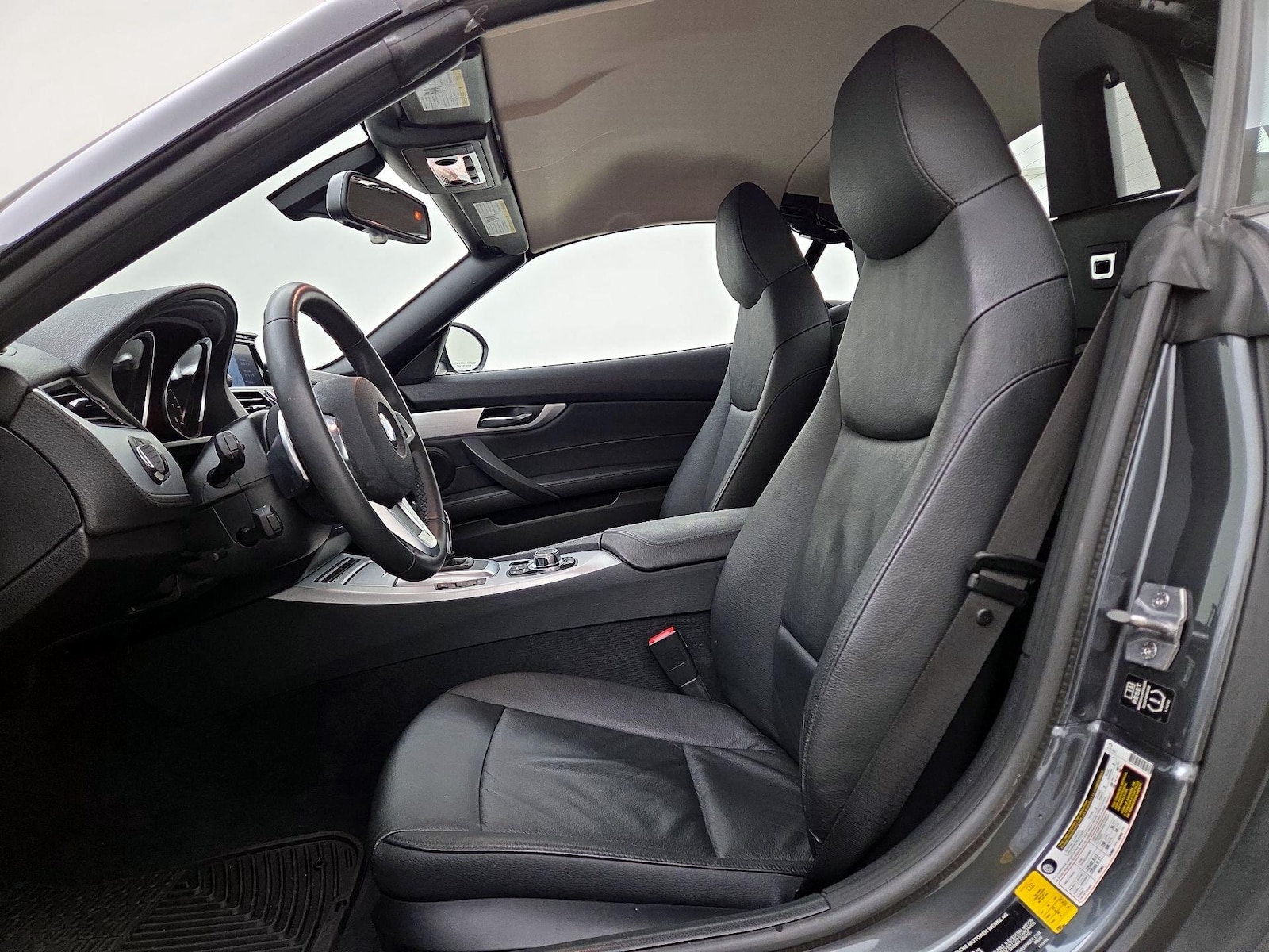 Power Seat(s) & Leather Seats