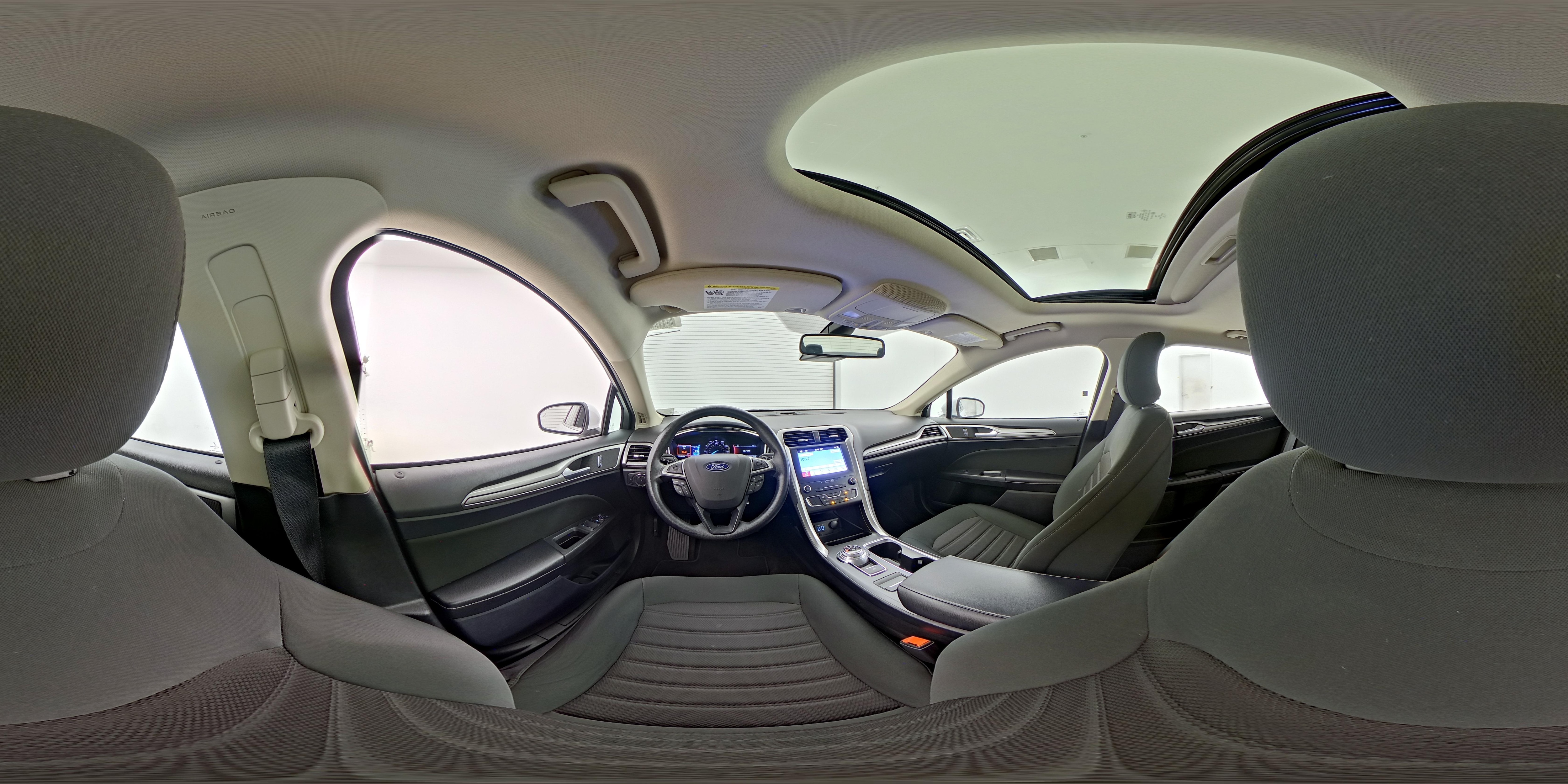 2019 Ford Fusion SE - Photo 28