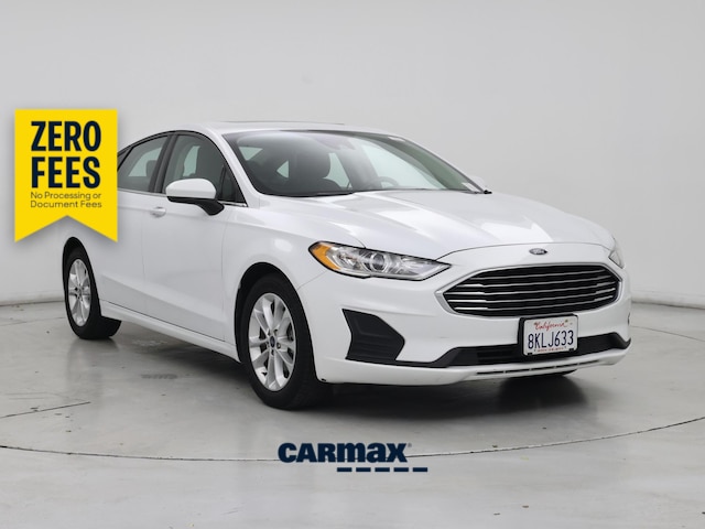 White 2019 Ford Fusion Sedan Front-Wheel Drive Automatic