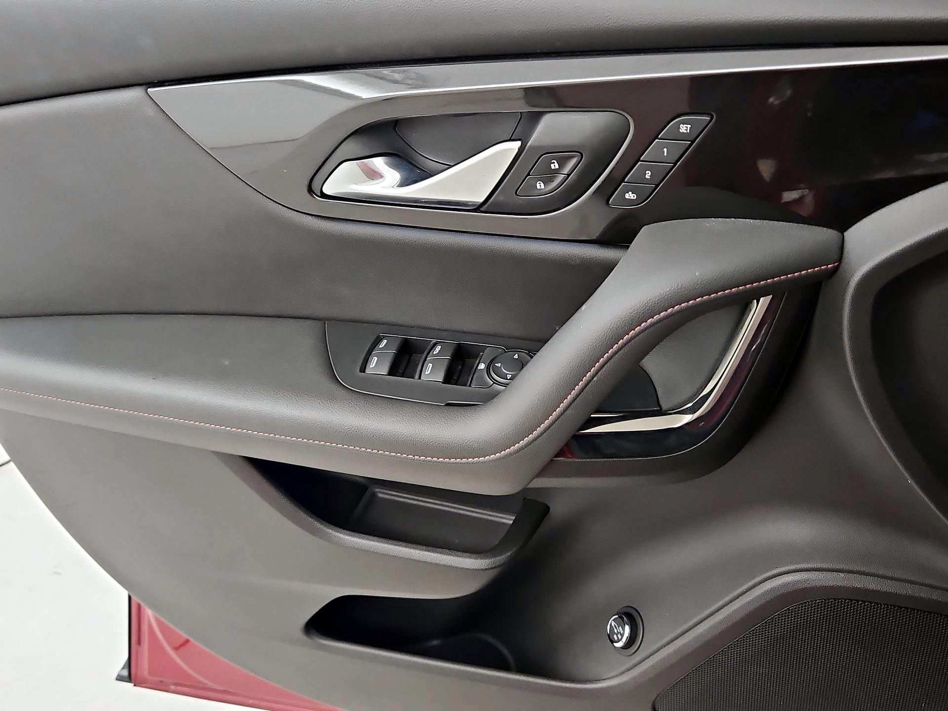 Thumbnail: 2020 Chevrolet Blazer - 12