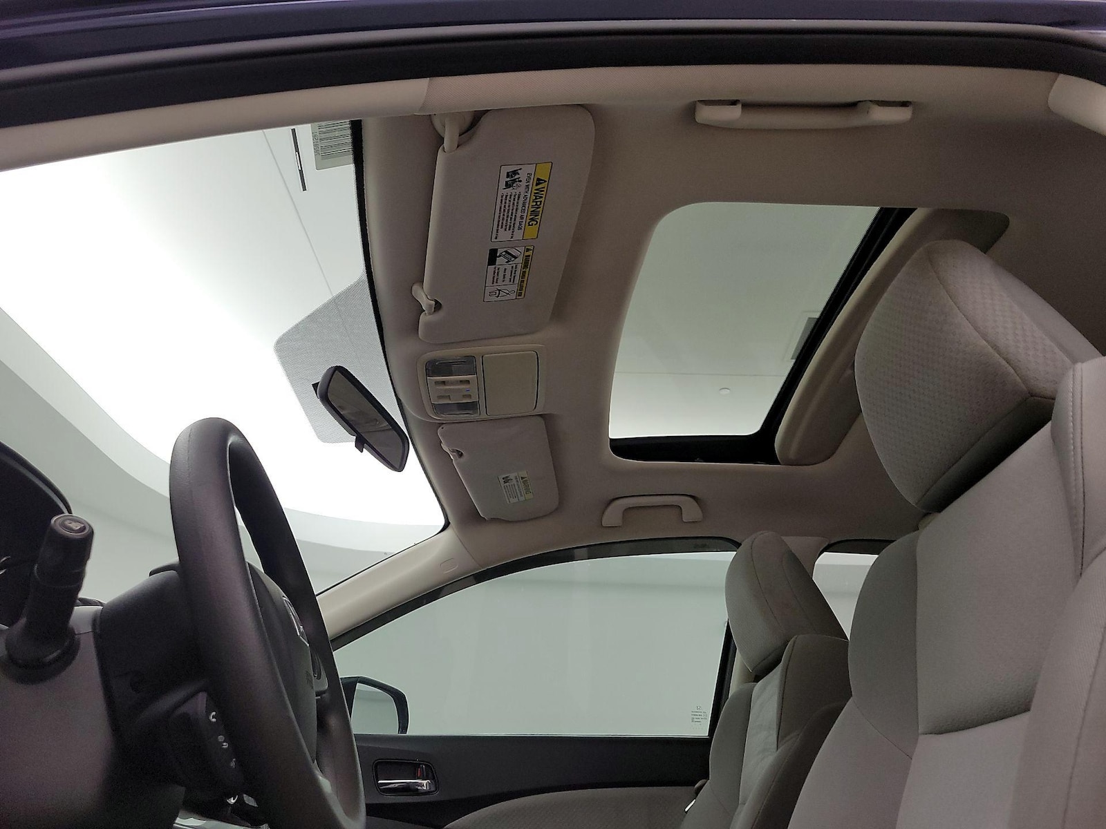 Sunroof(s) & Overhead Airbags