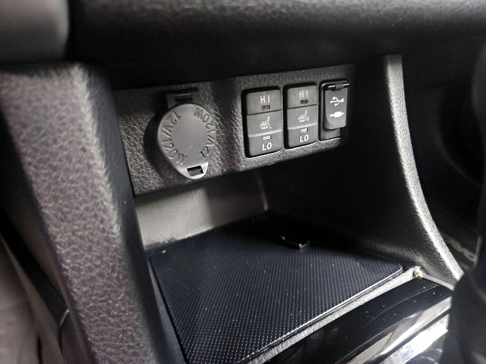 2017 Toyota Corolla XLE - Photo 19