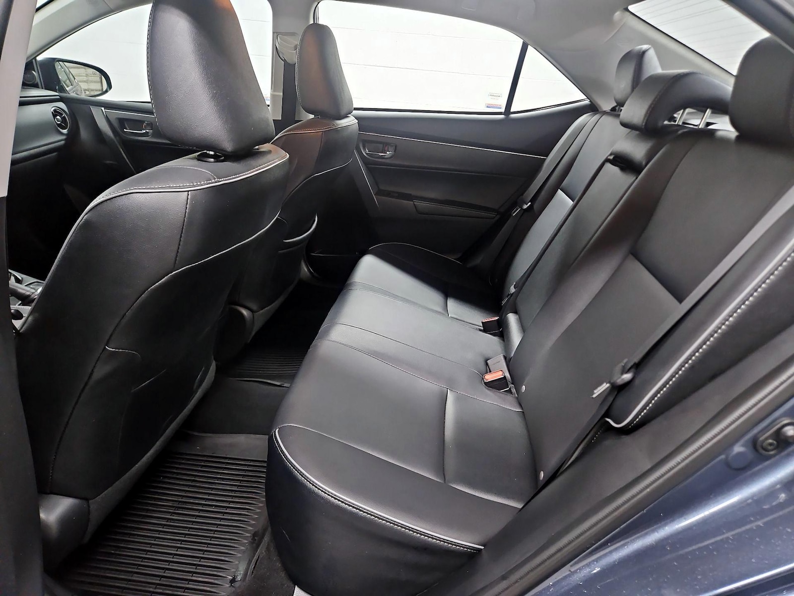 2017 Toyota Corolla XLE - Photo 21