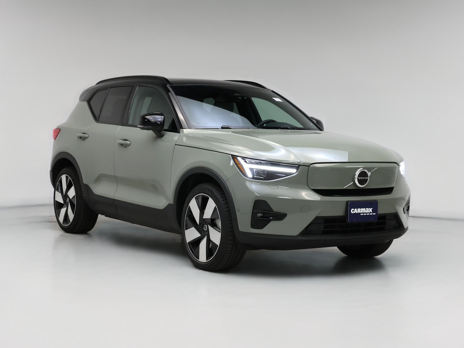 2023 Volvo XC40 Ultimate