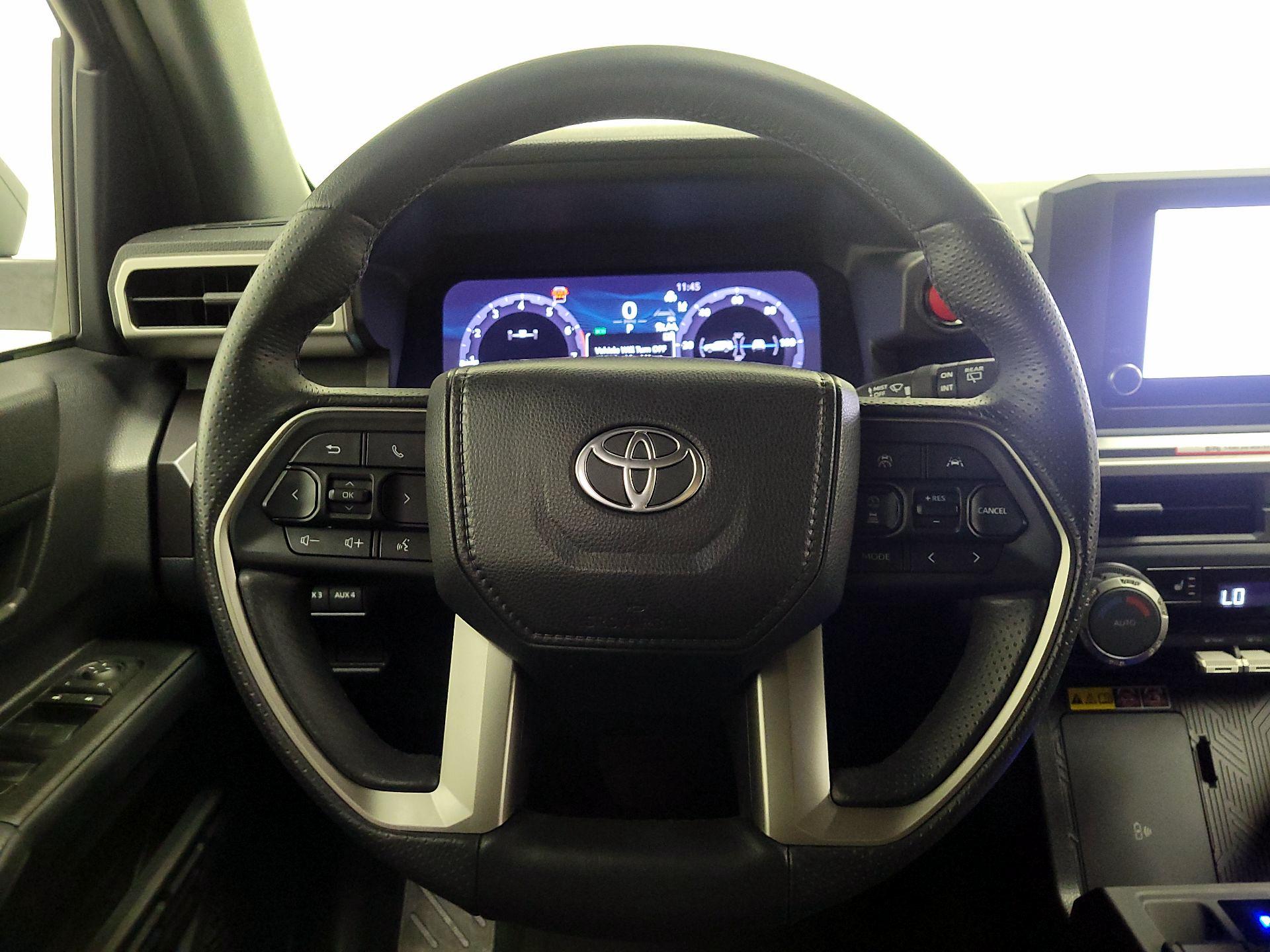 Thumbnail: 2025 Toyota 4Runner - 10
