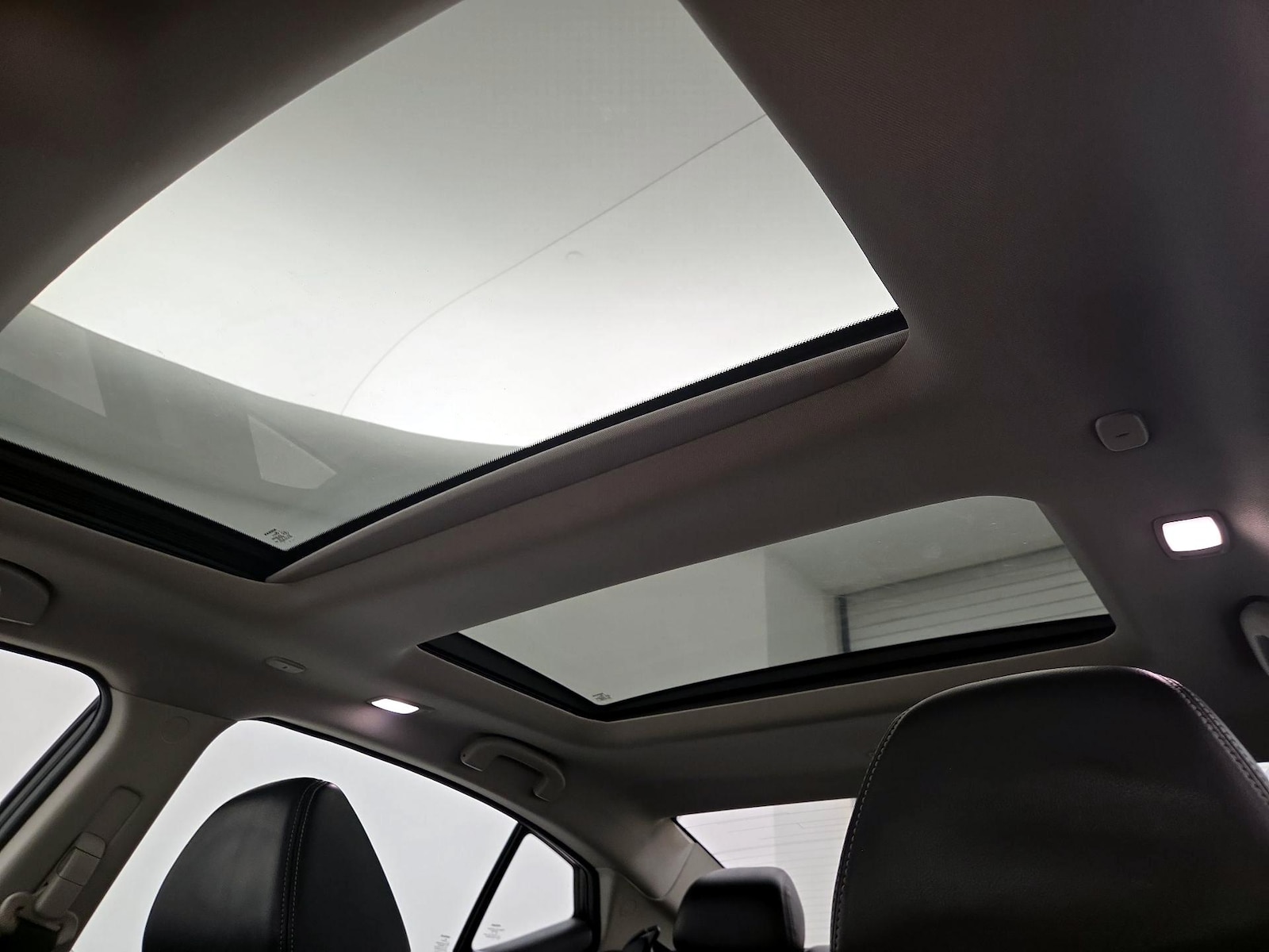 Panoramic Sunroof