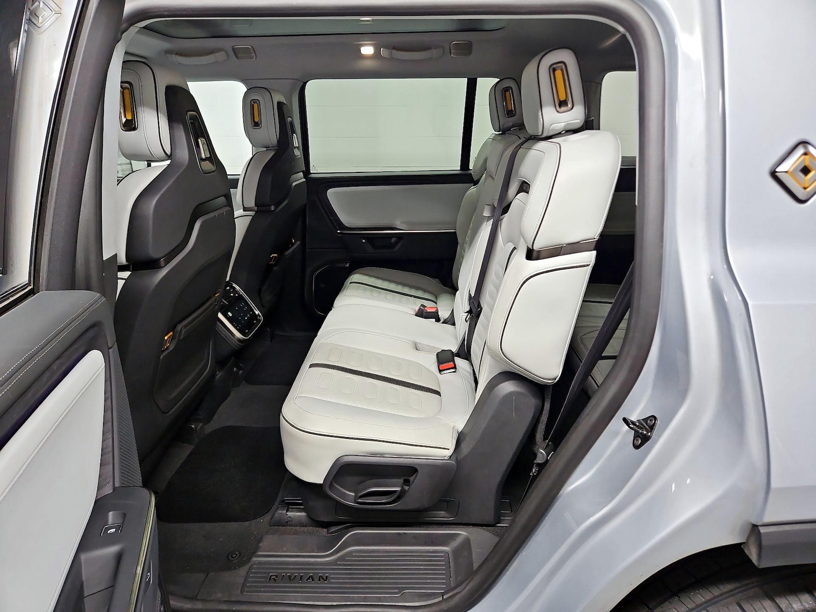 Rear Air Conditioning
