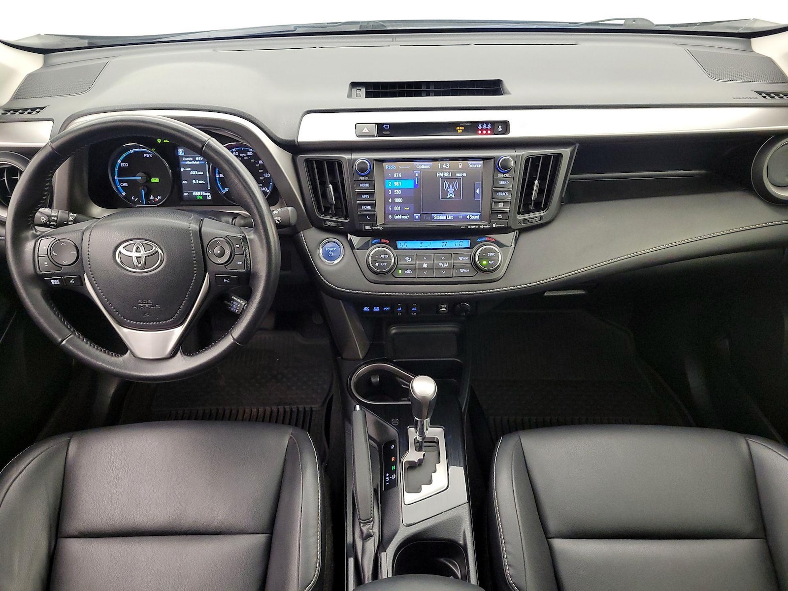 2017 Toyota RAV4 Limited - Photo 10