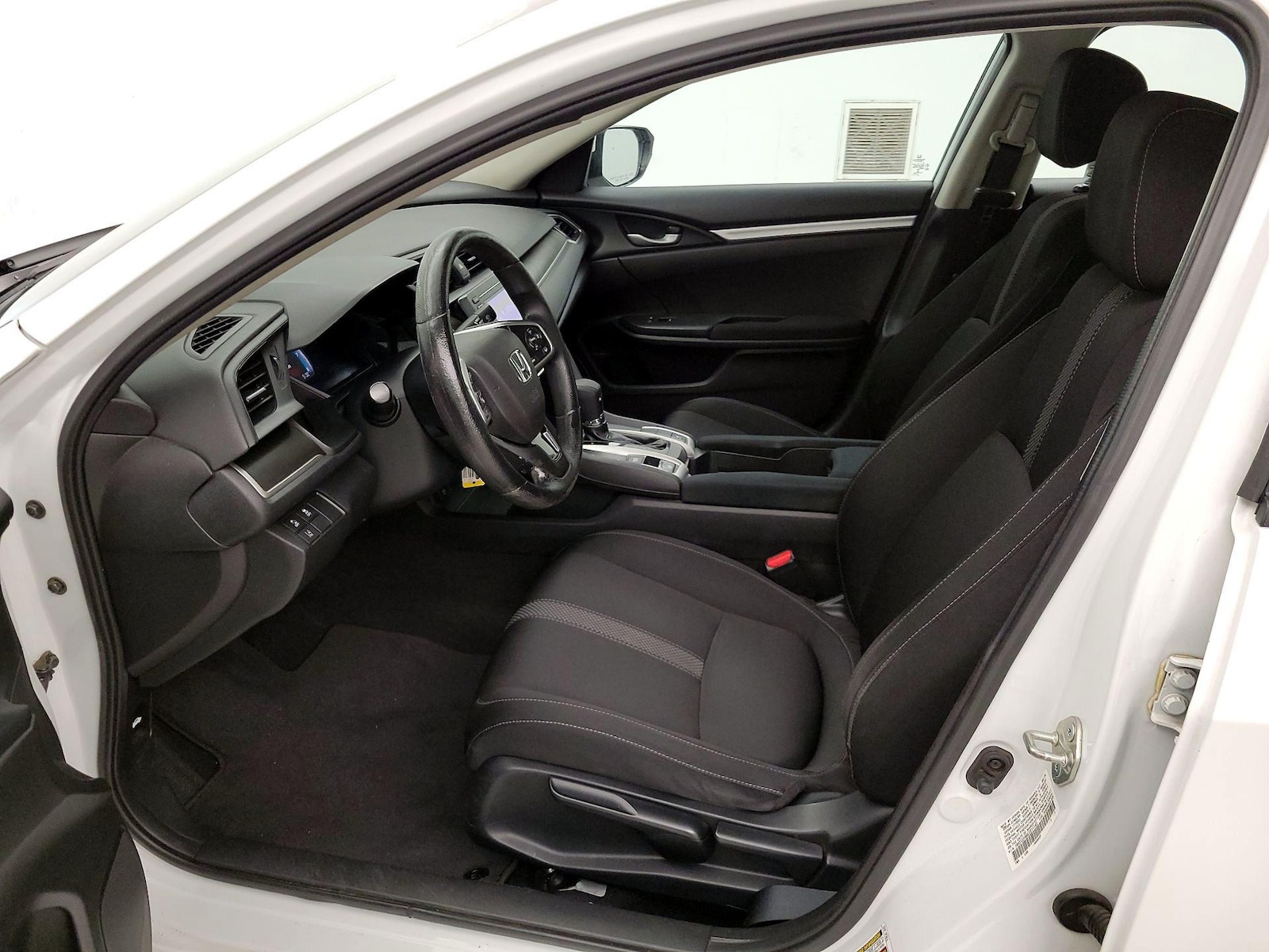 2020 Honda Civic LX - Photo 10
