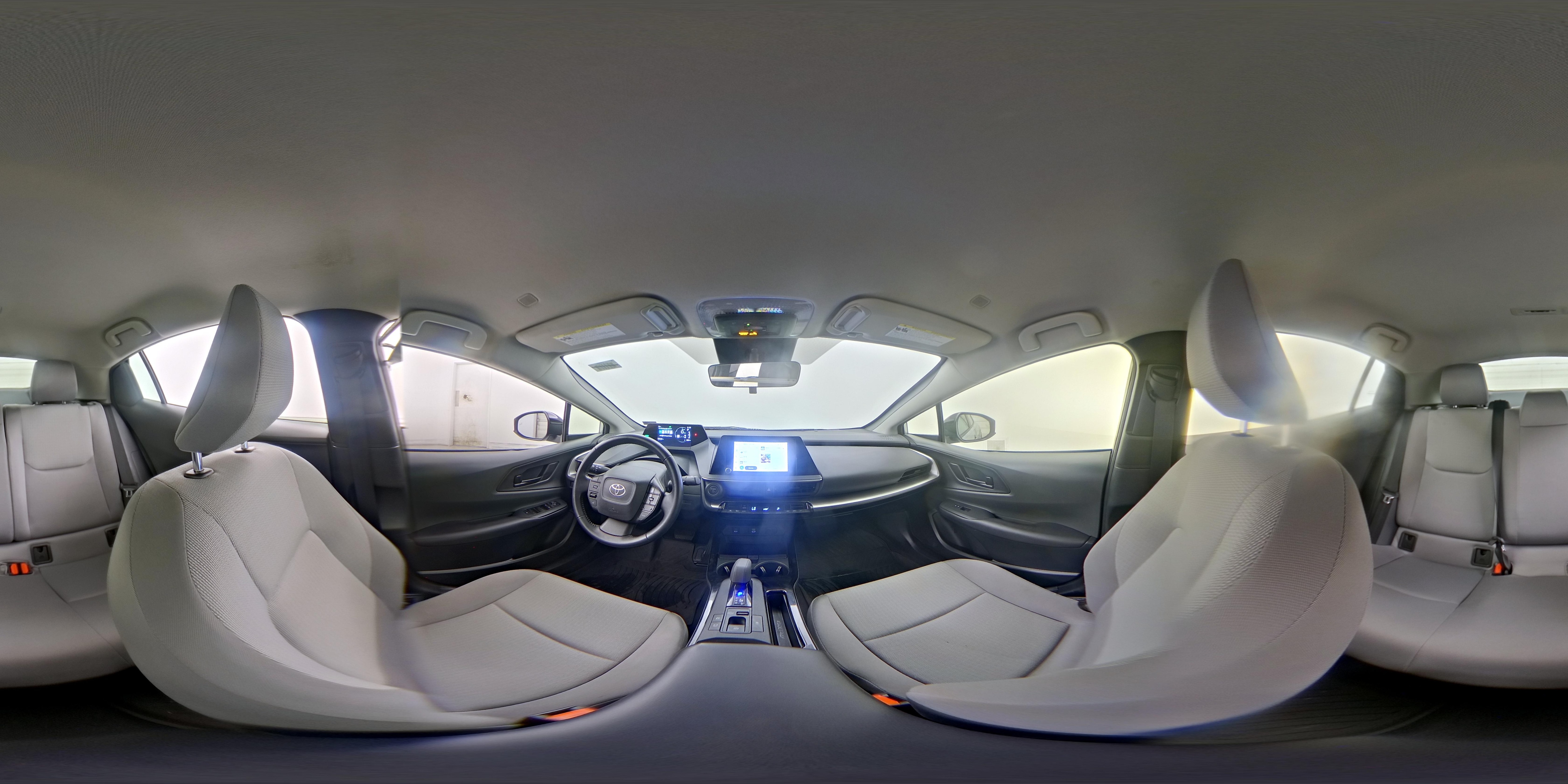 2023 Toyota Prius LE - Photo 24