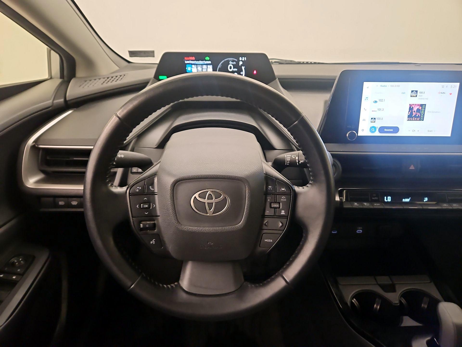 Thumbnail: 2023 Toyota Prius - 10