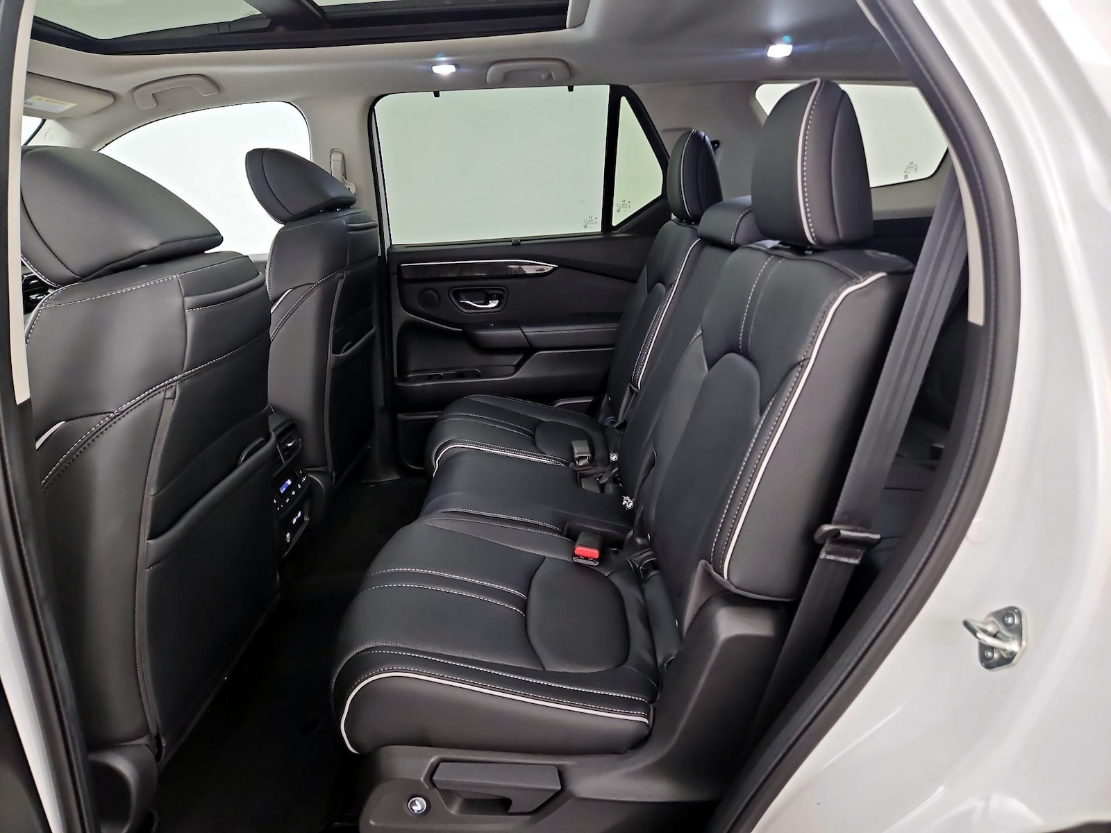 Rear Air Conditioning