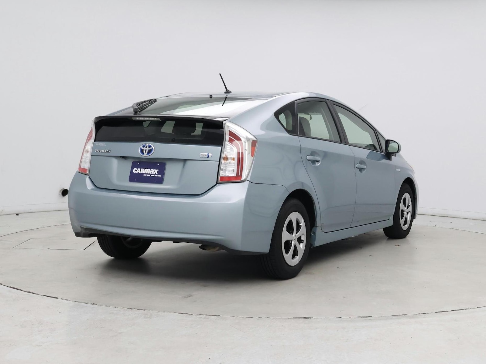 2015 Toyota Prius Two - Photo 9