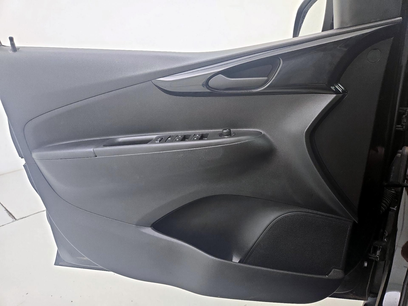 2020 Chevrolet Spark 1LT - Photo 13