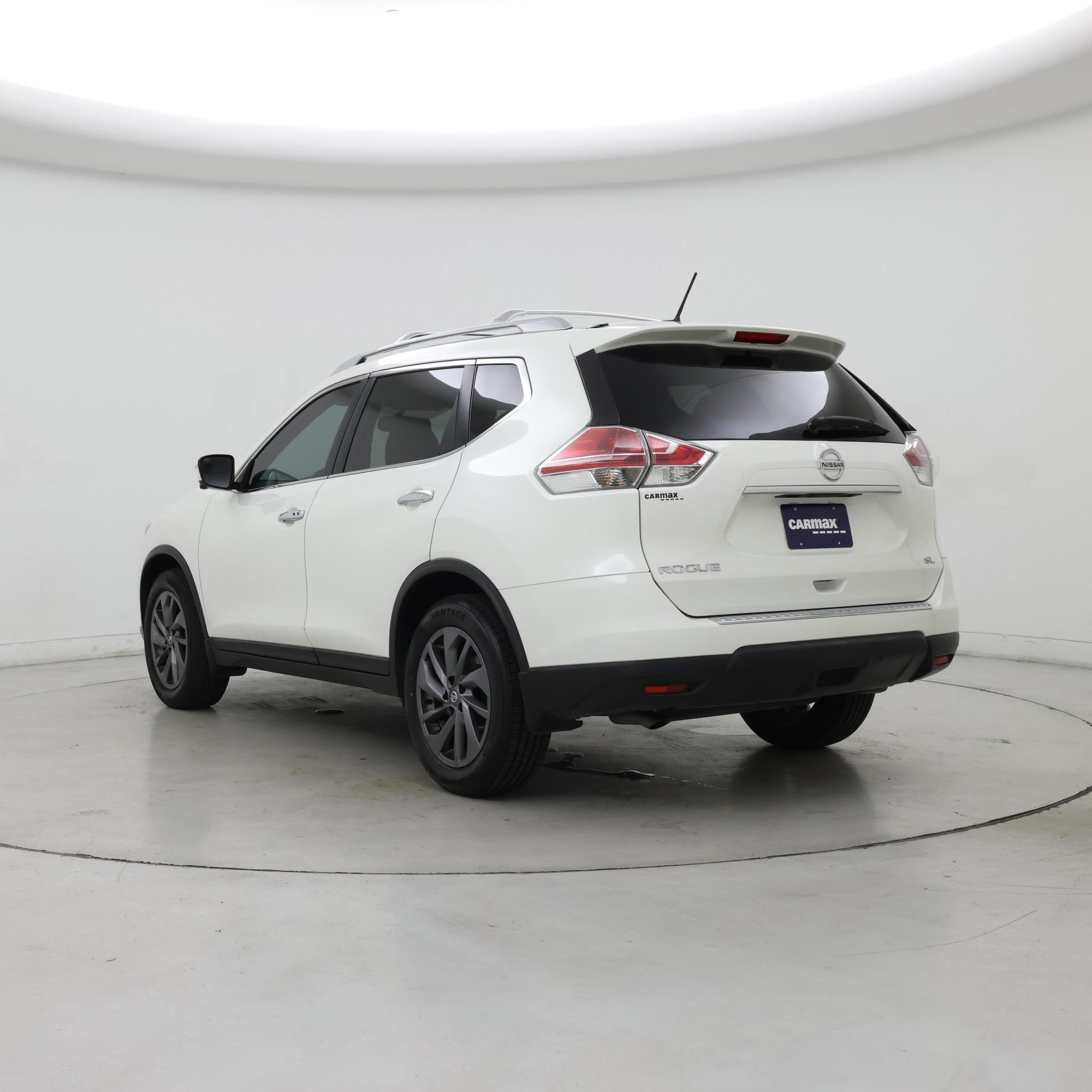 Thumbnail: 2016 Nissan Rogue - 2