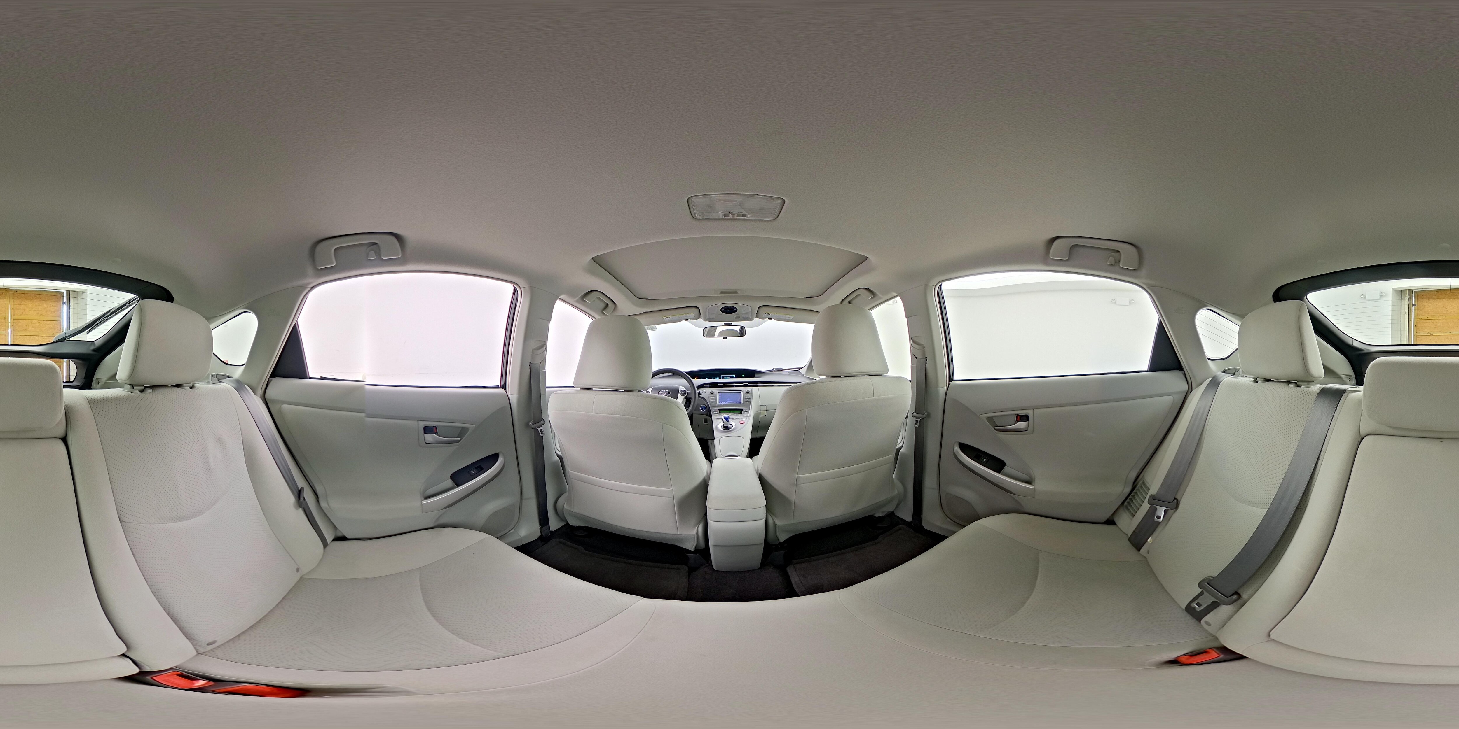 2014 Toyota Prius Three - Photo 27