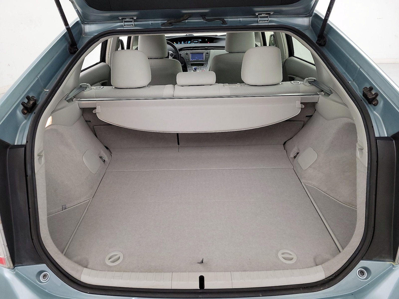 2014 Toyota Prius Three - Photo 23