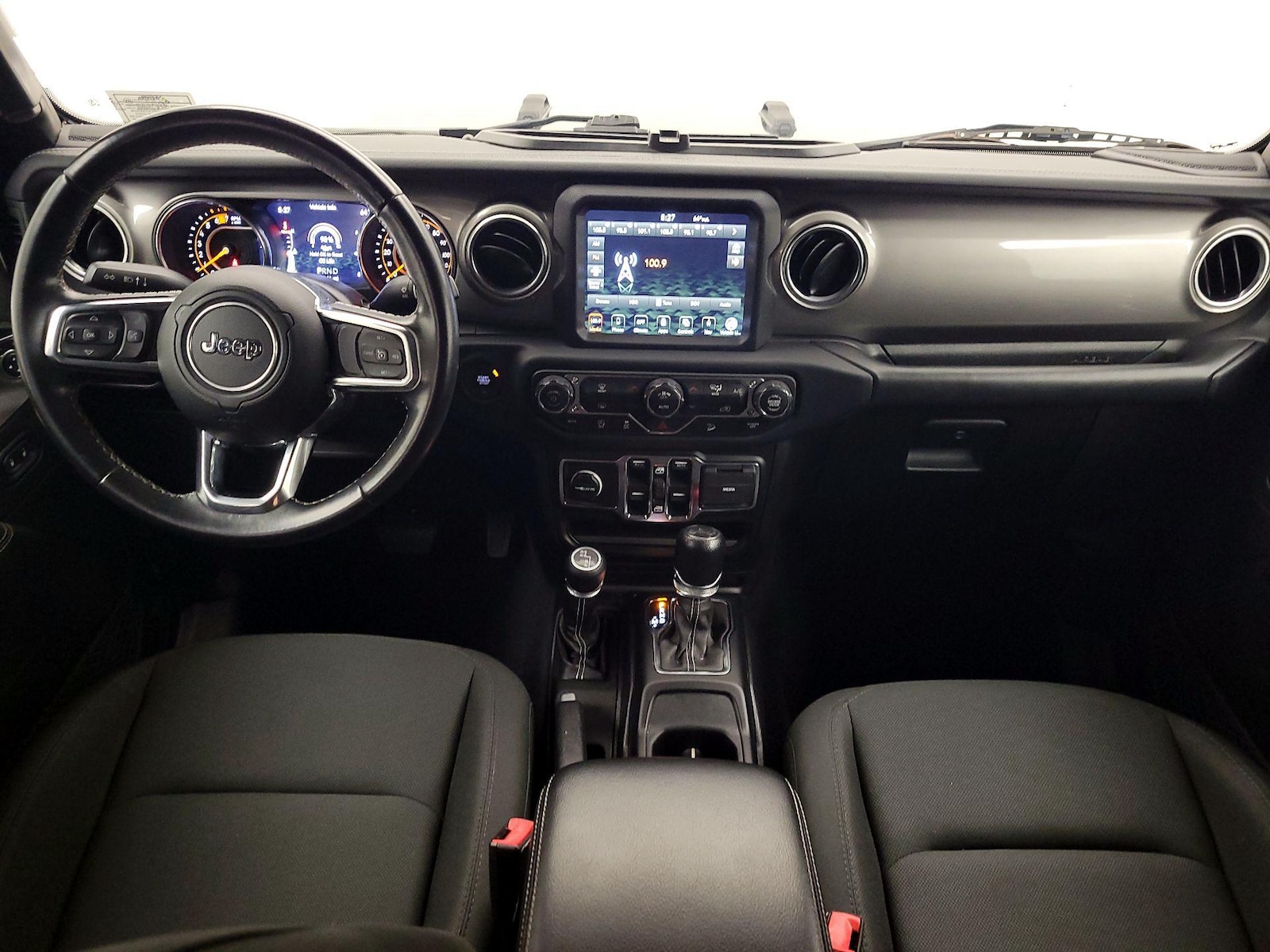 Apple CarPlay® & Android Auto™