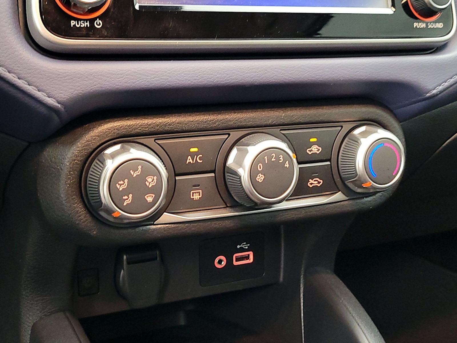 2024 Nissan Versa Sedan SV - Photo 16