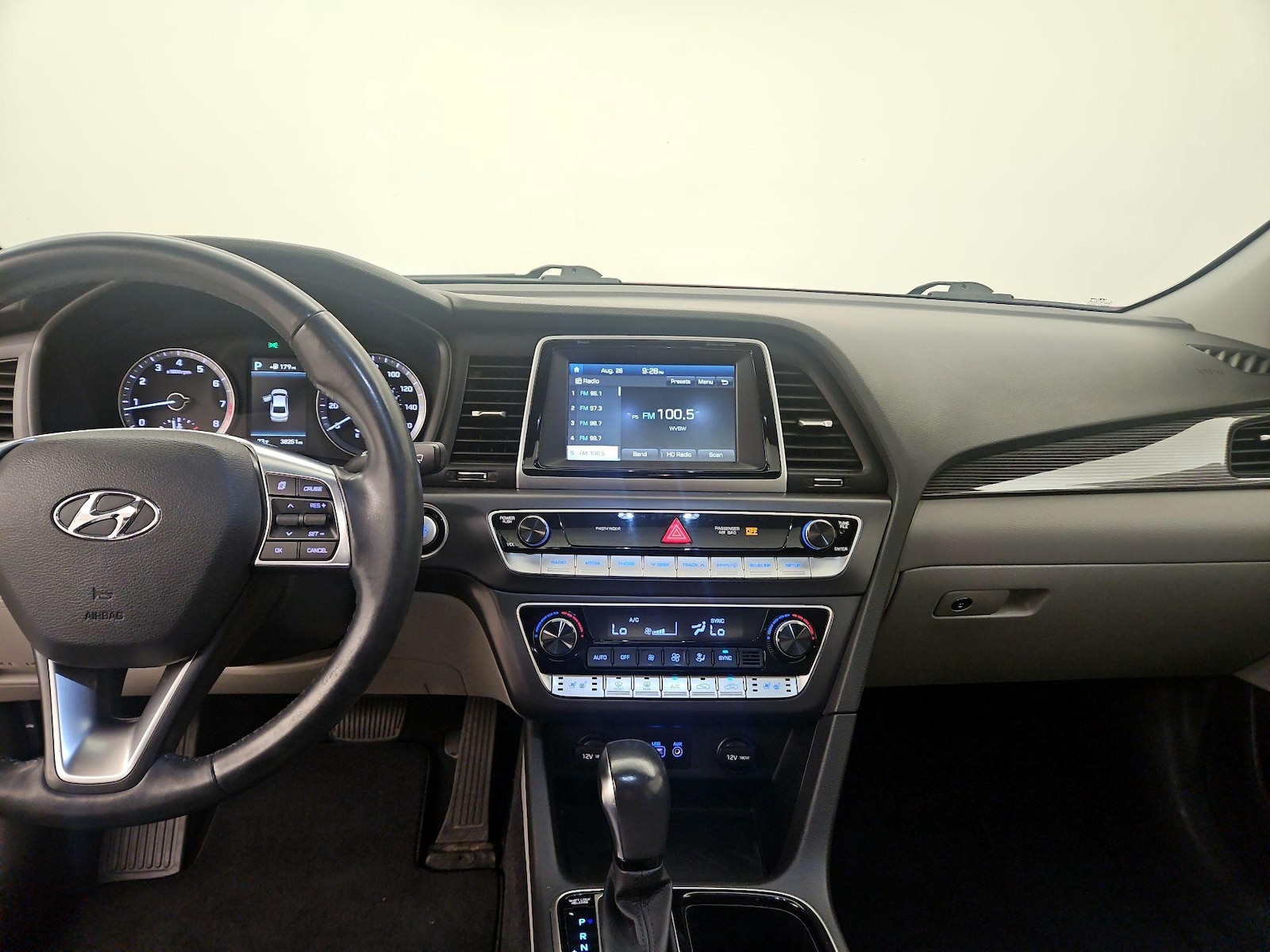 2018 Hyundai Sonata Limited - Photo 10