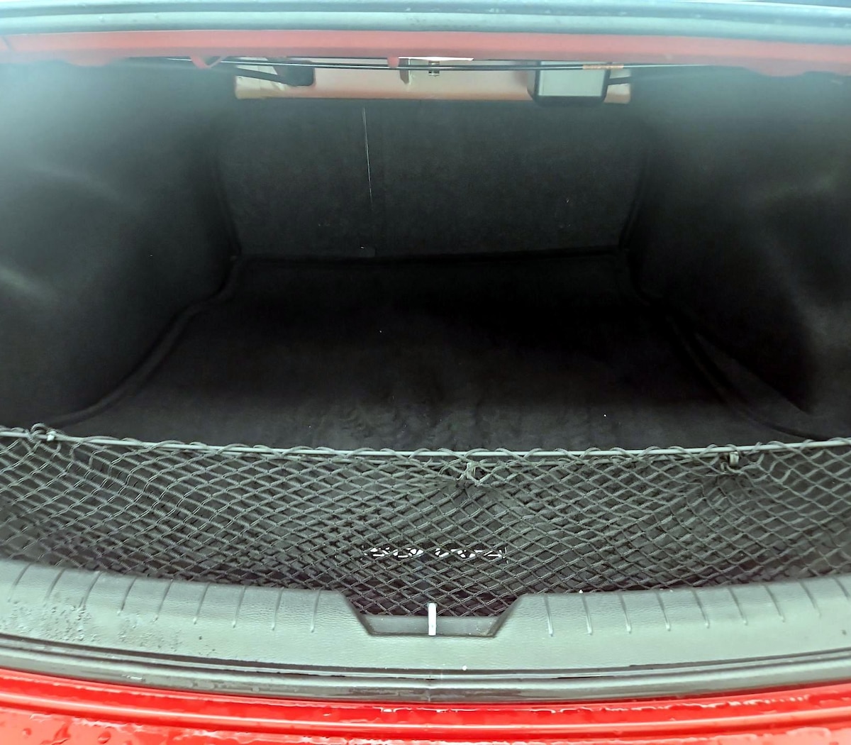 Trunk/Cargo (Seats Up)