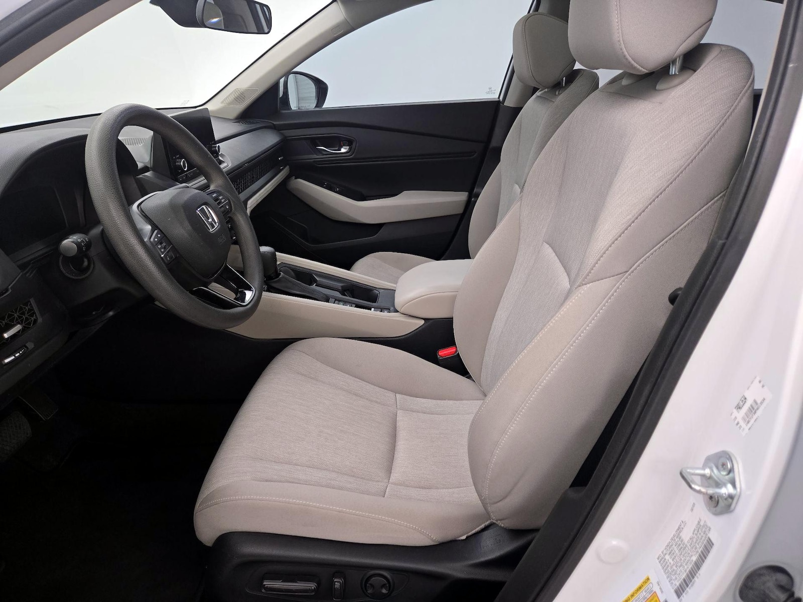2023 Honda Accord EX - Photo 12