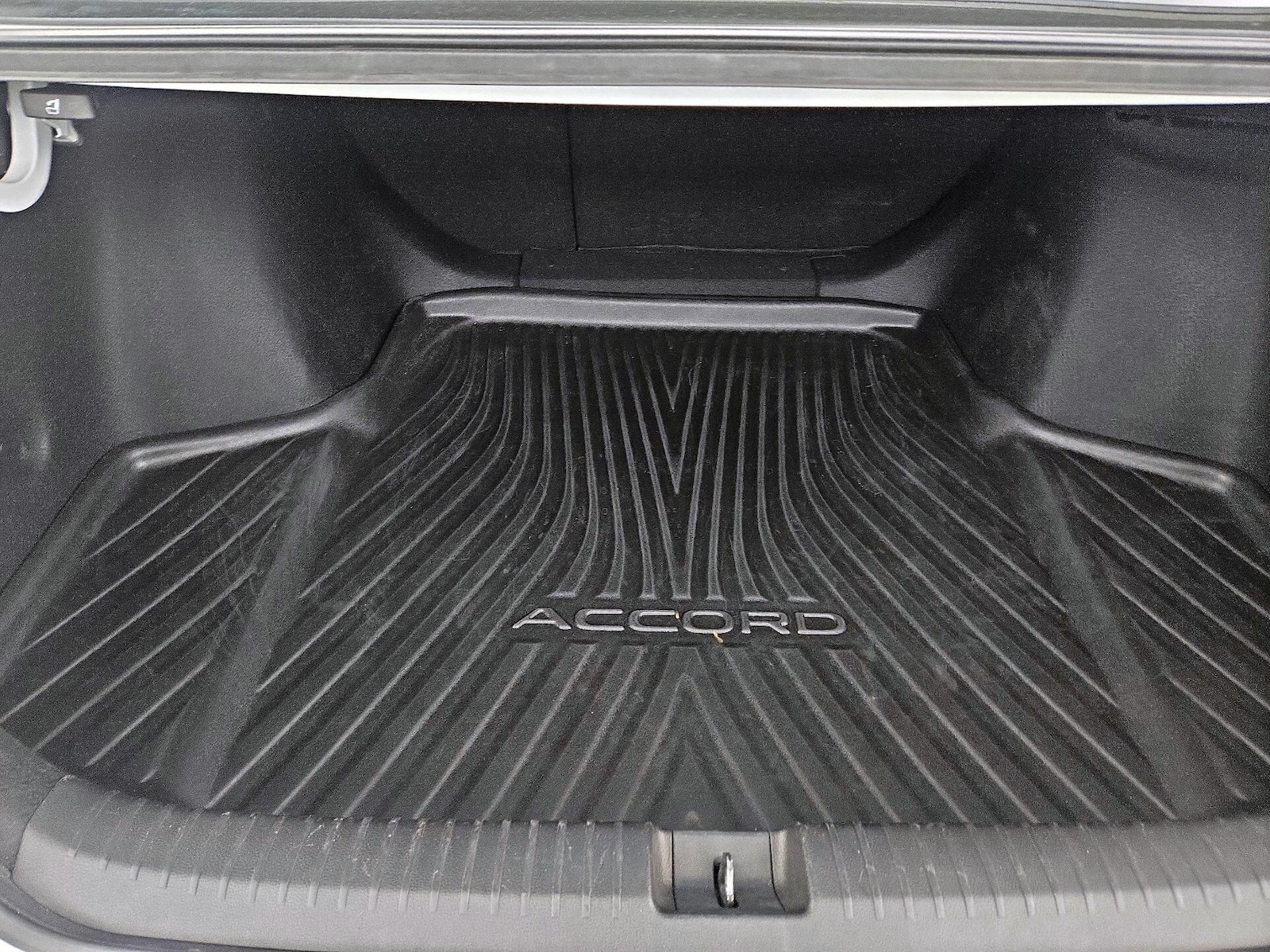 2023 Honda Accord EX - Photo 21