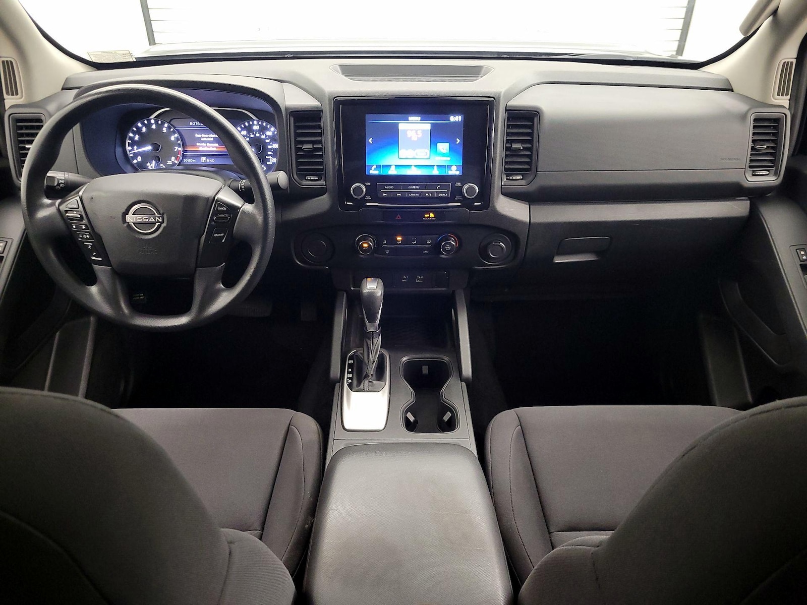 2022 Nissan Frontier S - Photo 10