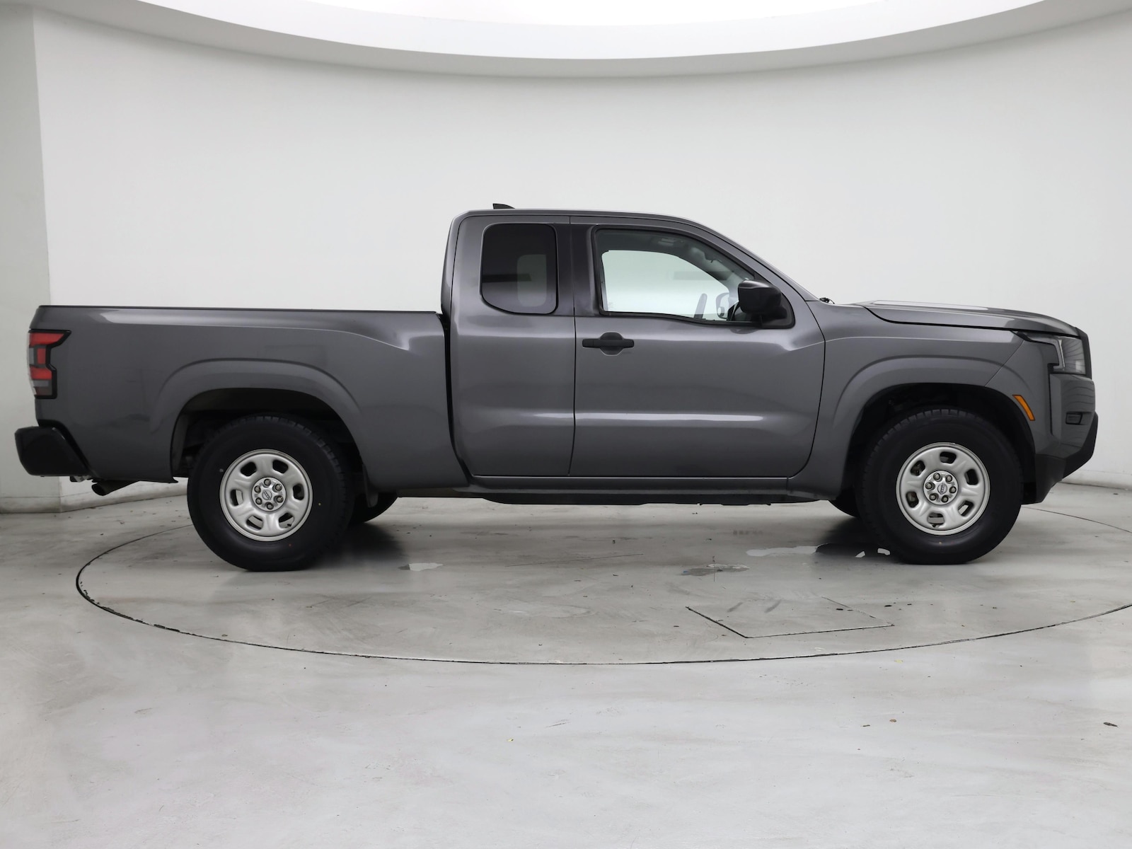 2022 Nissan Frontier S - Photo 8