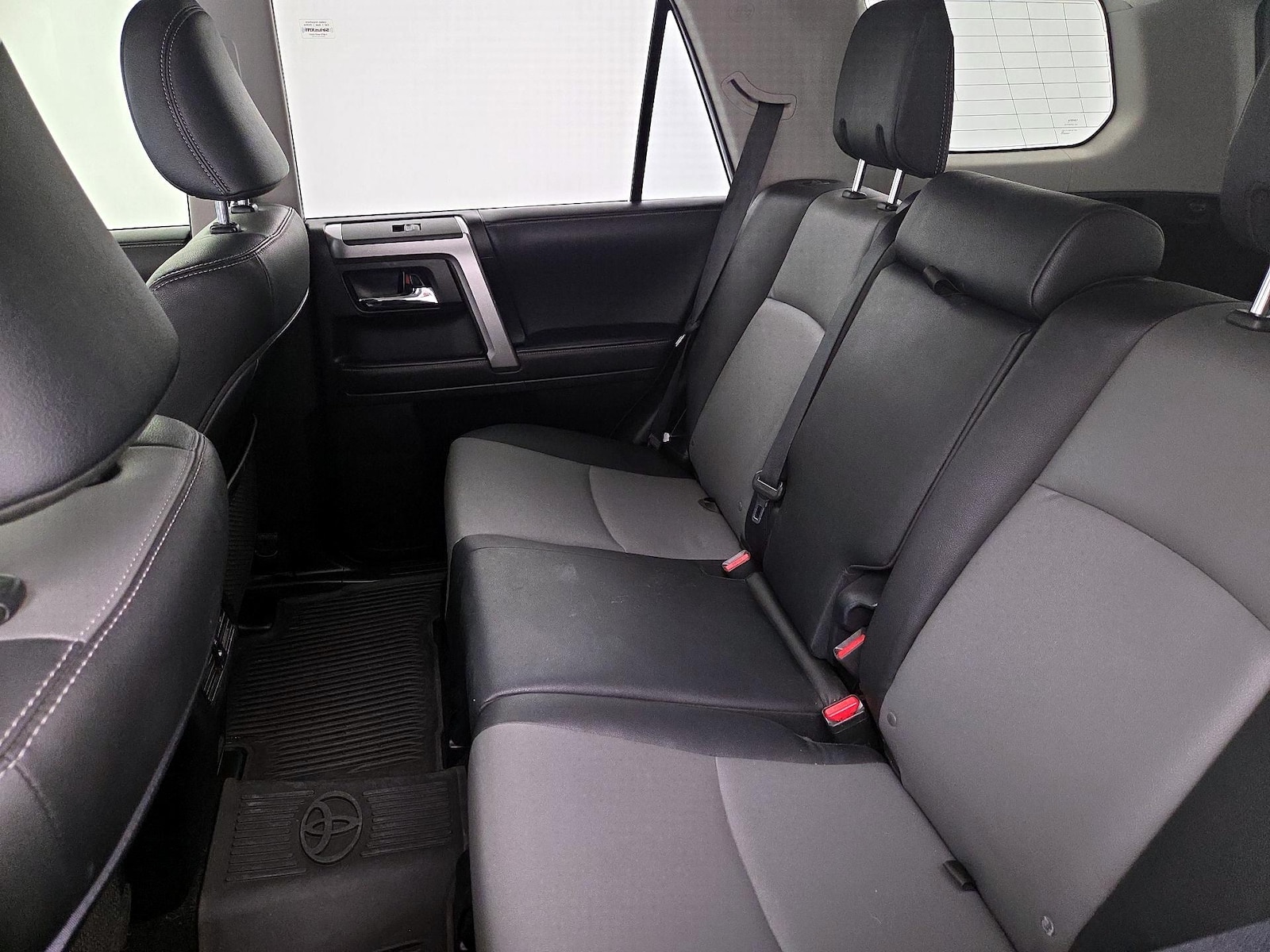 2022 Toyota 4Runner SR5 Premium - Photo 20