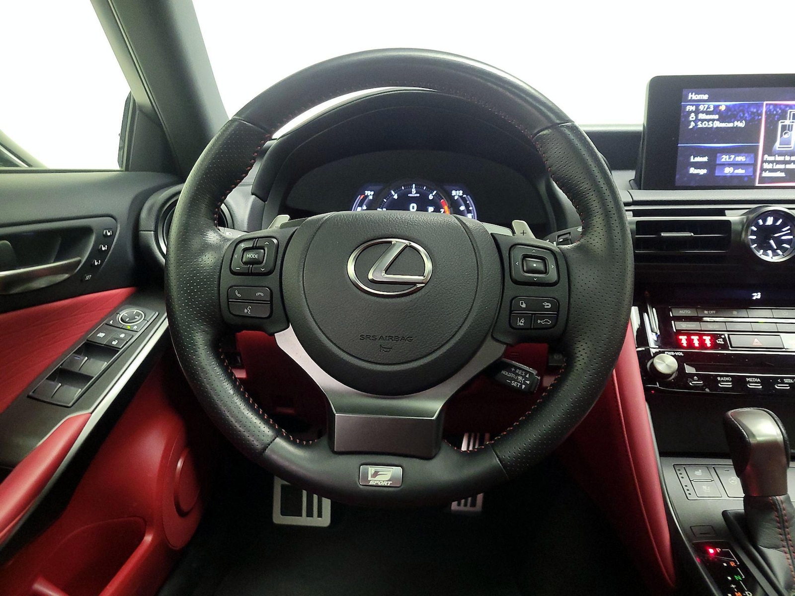 2024 Lexus IS 350 F SPORT - Photo 11