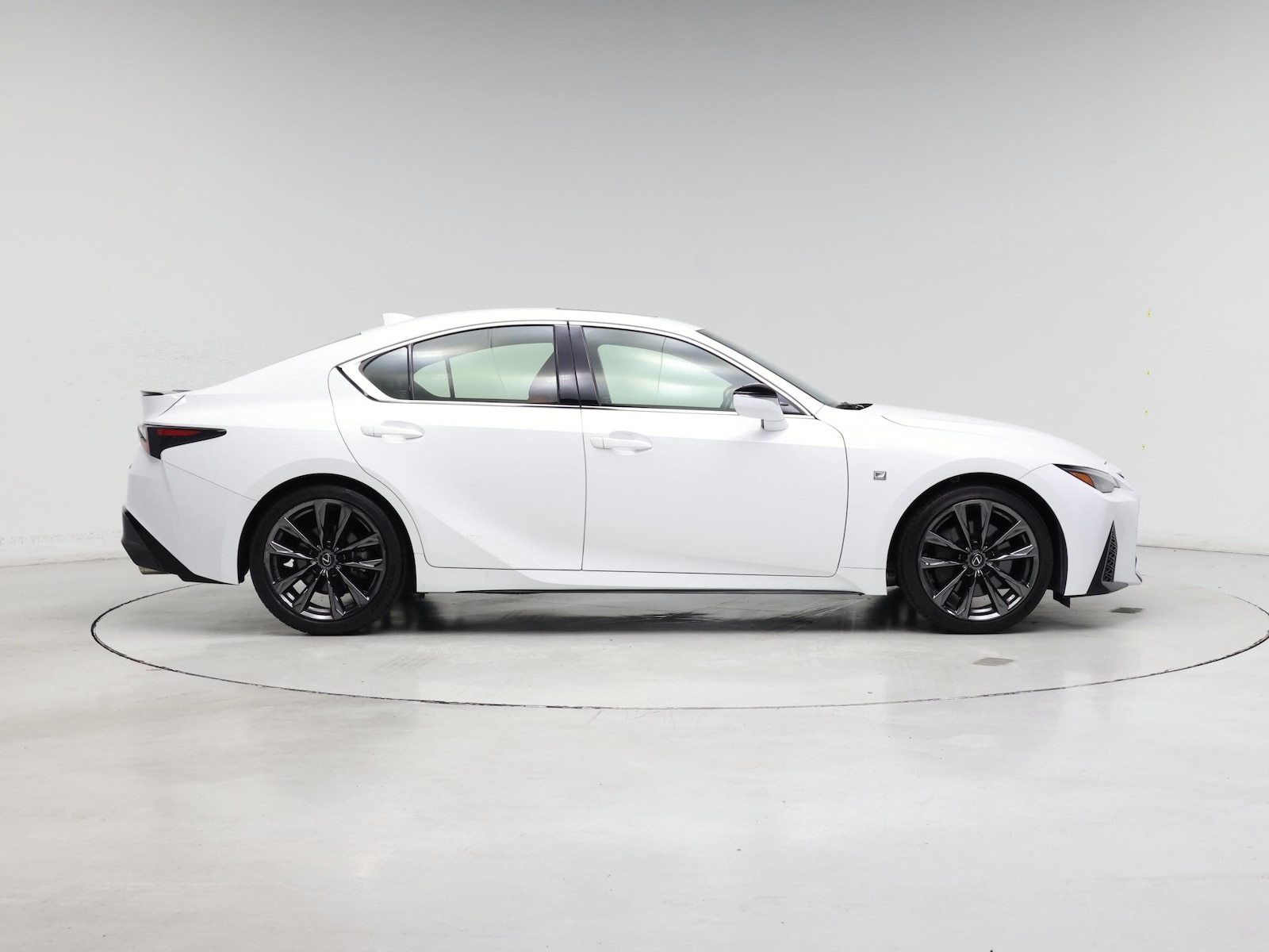 2024 Lexus IS 350 F SPORT - Photo 8