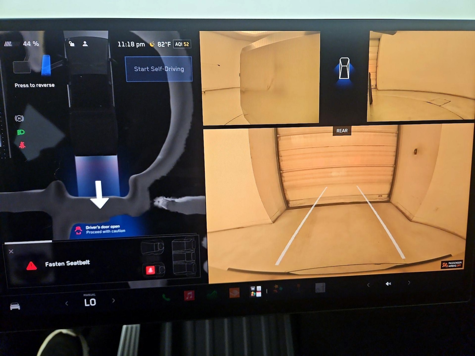 2024 Tesla Cybertruck Base - Photo 15