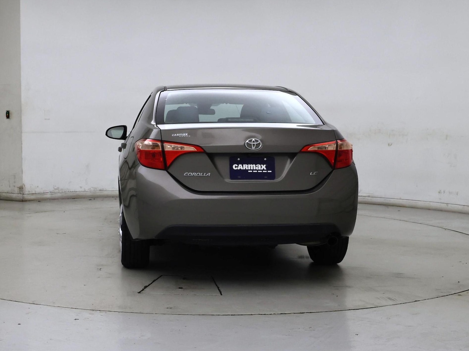 2019 Toyota Corolla LE - Photo 7