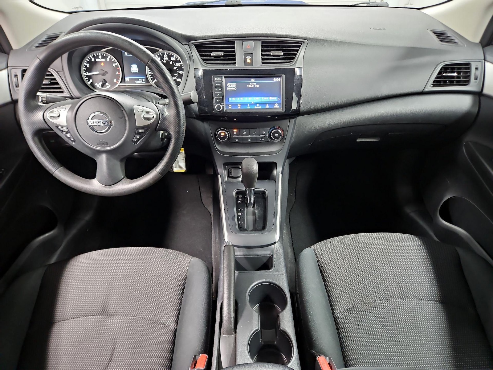 2019 Nissan Sentra S - Photo 10
