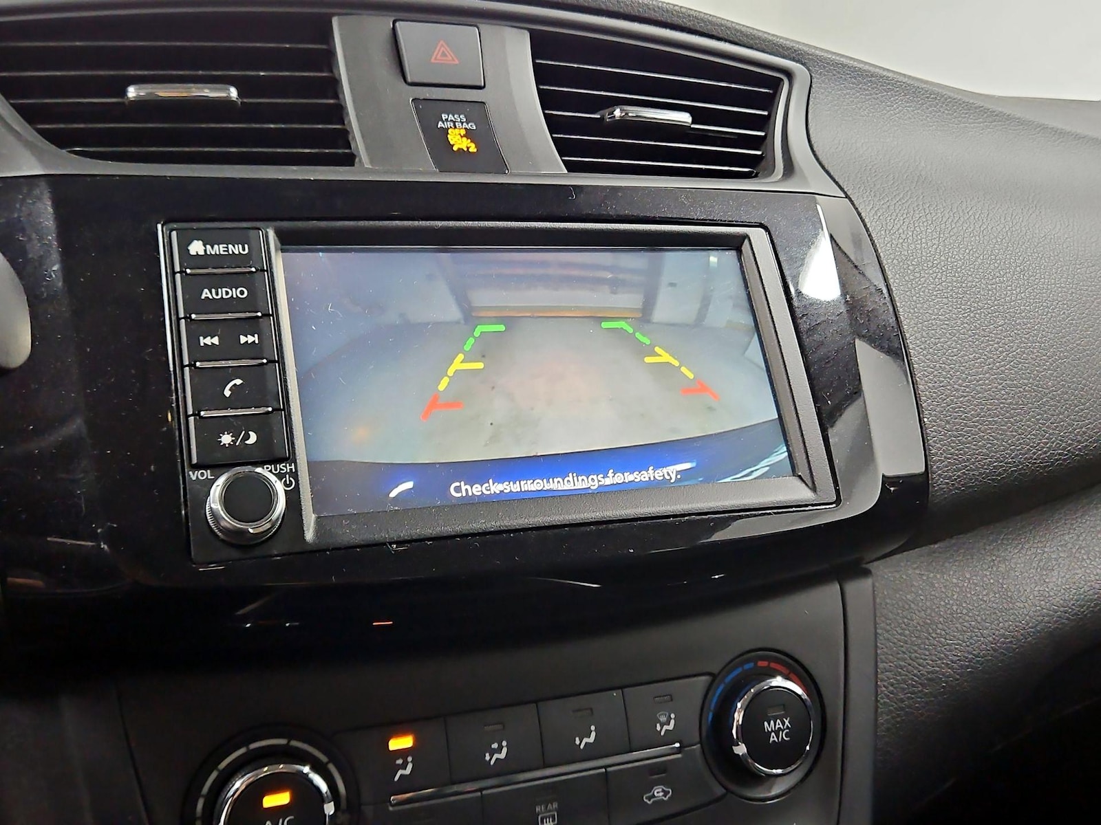 2019 Nissan Sentra S - Photo 15