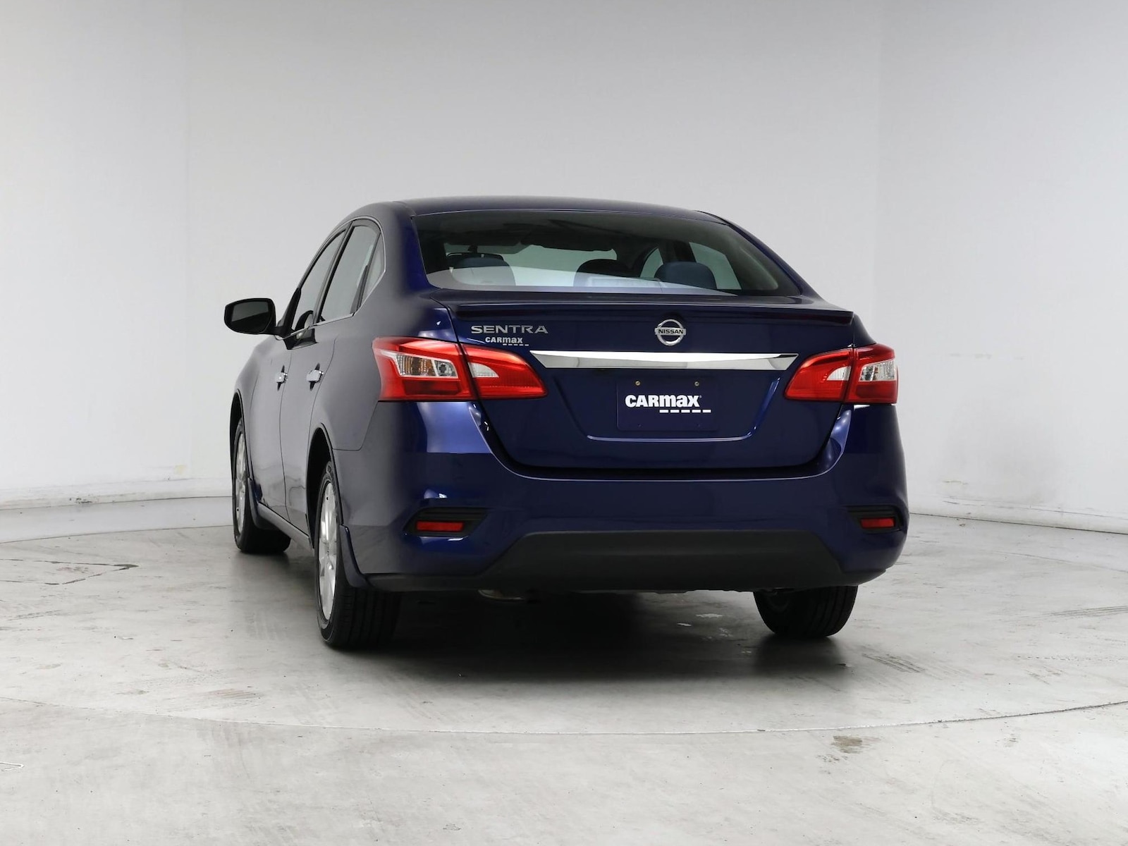2019 Nissan Sentra S - Photo 7