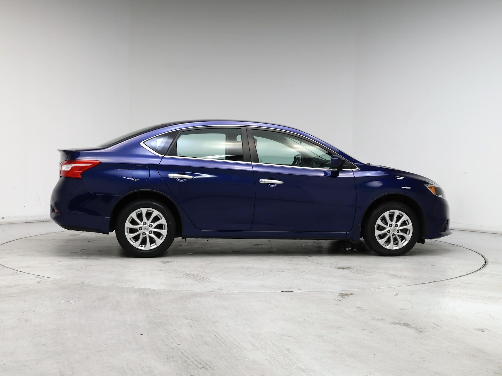 2019 Nissan Sentra S - Photo 8