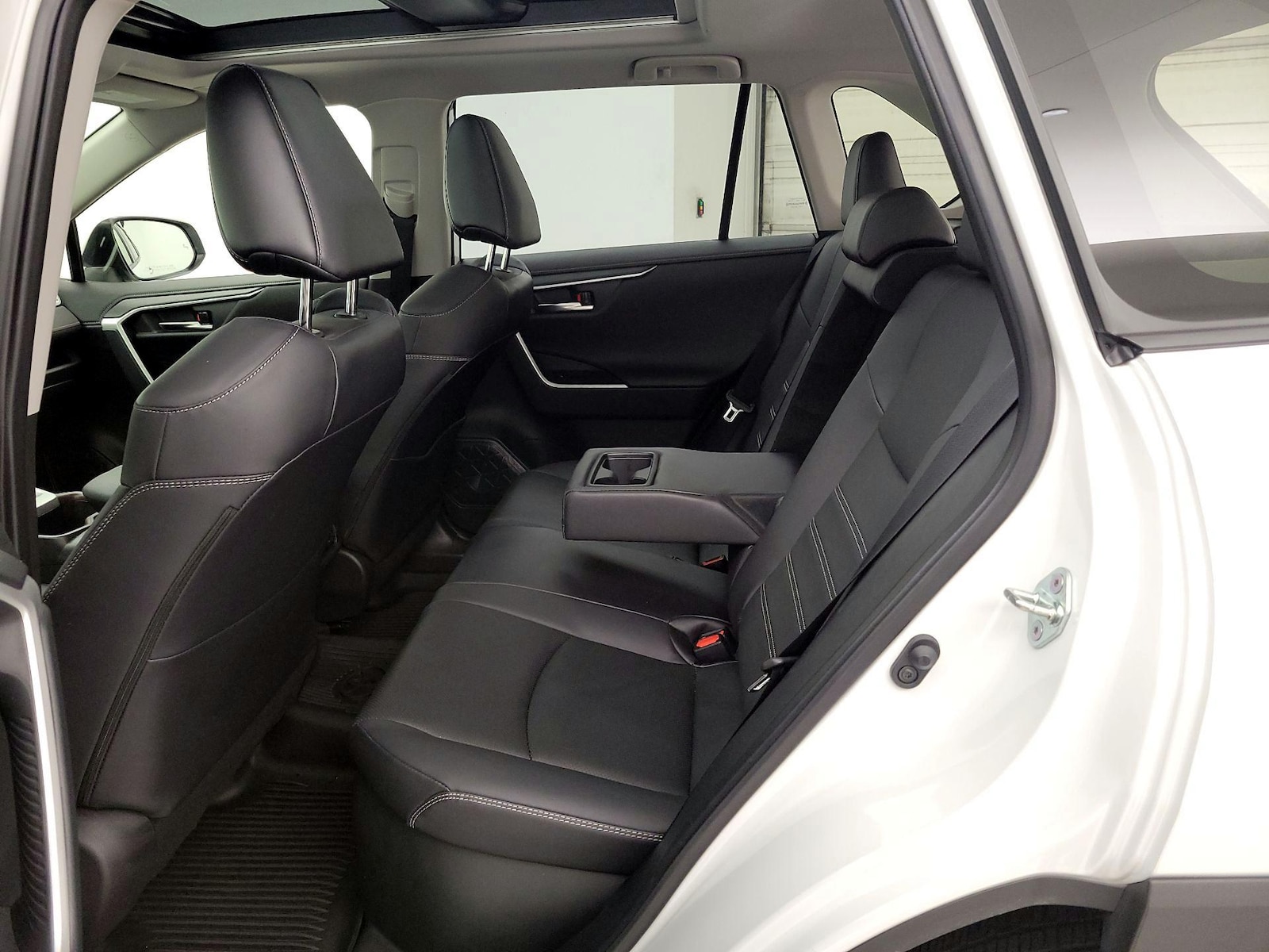 2023 Toyota RAV4 Limited - Photo 20